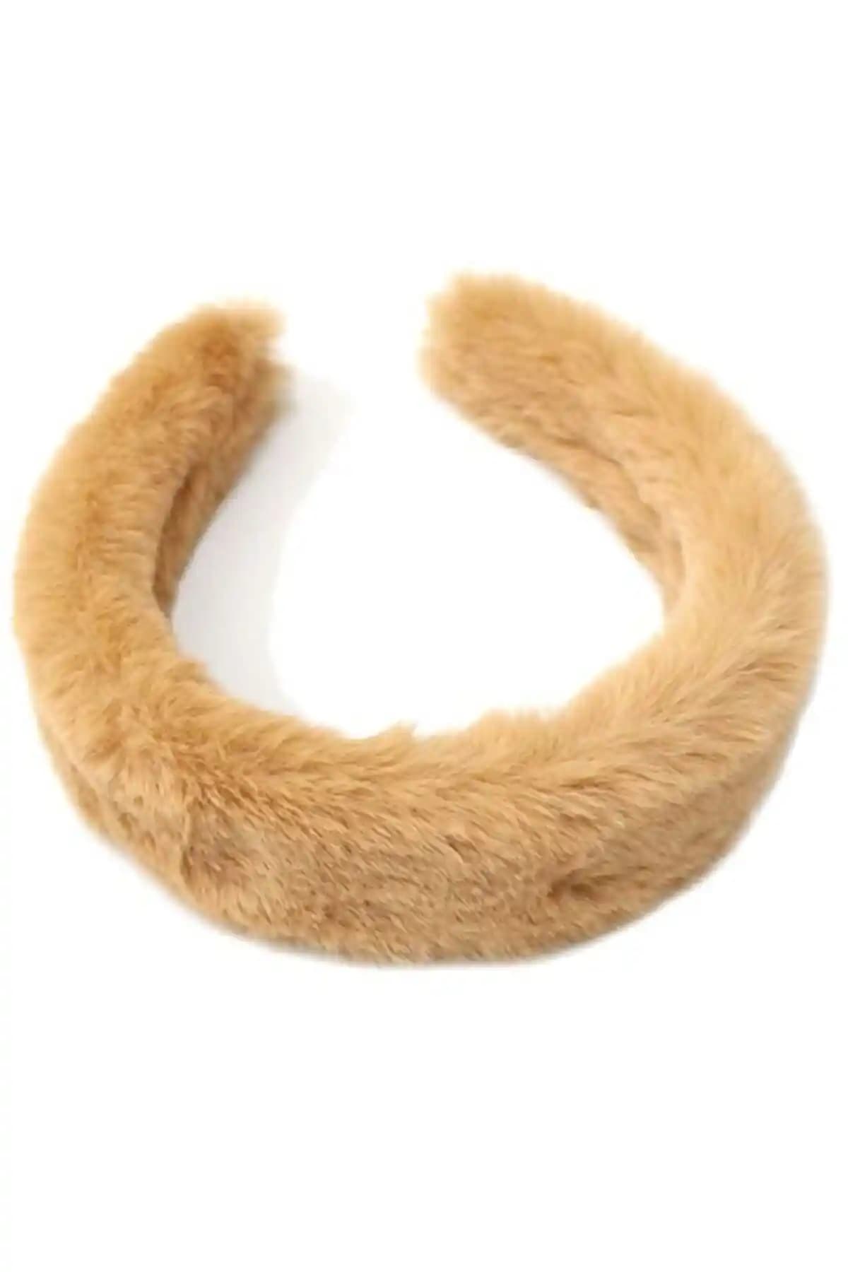 Bal Köpüğü Tüylü Peluş Taç: Zarif ve Kullanışlı Saç Aksesuarı Özellikleri ve Kullanım Alanları