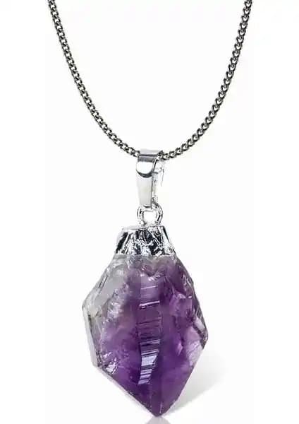 Doğal Ametist Taşıyla Tasarlanmış El Yapımı Kolye: Estetik ve Doğallığın Buluşması
