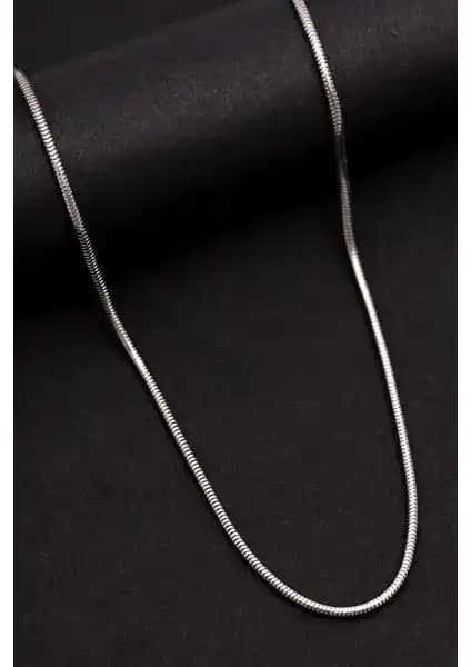 Paslanmaz Çelik Zincir Kolye Karşılaştırması: Farklı Tasarımlar ve Kullanım Özellikleri