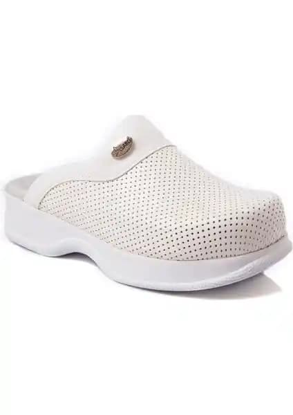 Sağlık ve İş Güvenliği İçin Medikal Terliklerin Karşılaştırması ve Seçim Rehberi