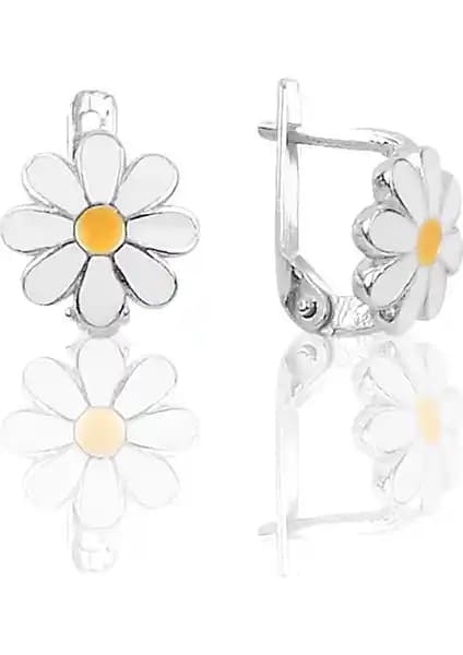 Söğütlü Silver Rodyum Kaplamalı Papatya Modeli Gümüş Küpe Detayları ve Kullanım İpuçları