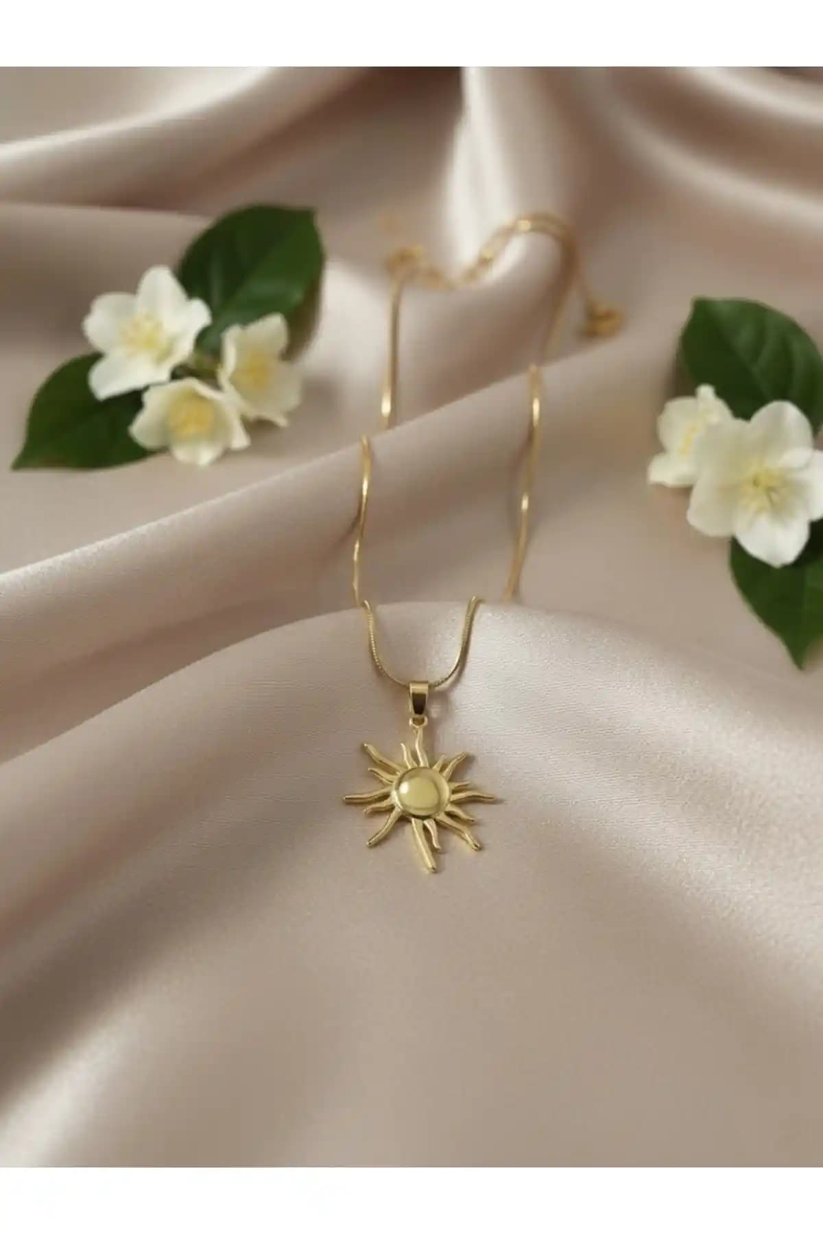 VELMORIA Paslanmaz Çelik Kan Güneş Kolyesi Detaylı İnceleme ve Kullanıcı Yorumları