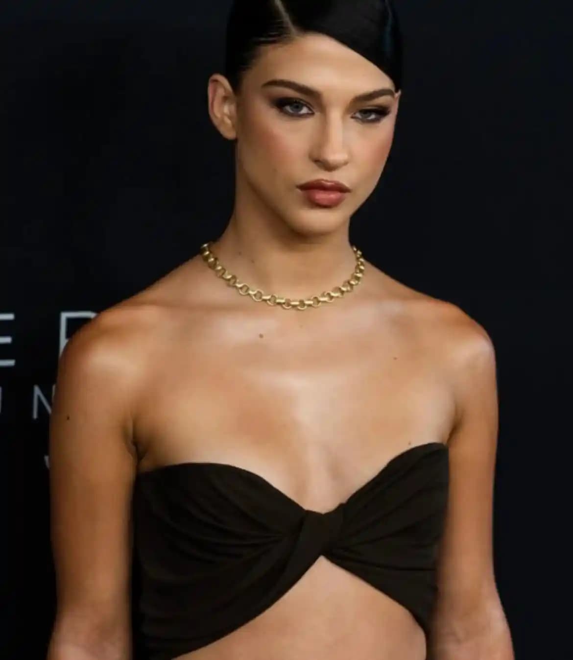 Melez Tenliler İçin Bronzlaşmayı Bırakmanın Zorlukları ve Alternatif Çözümler