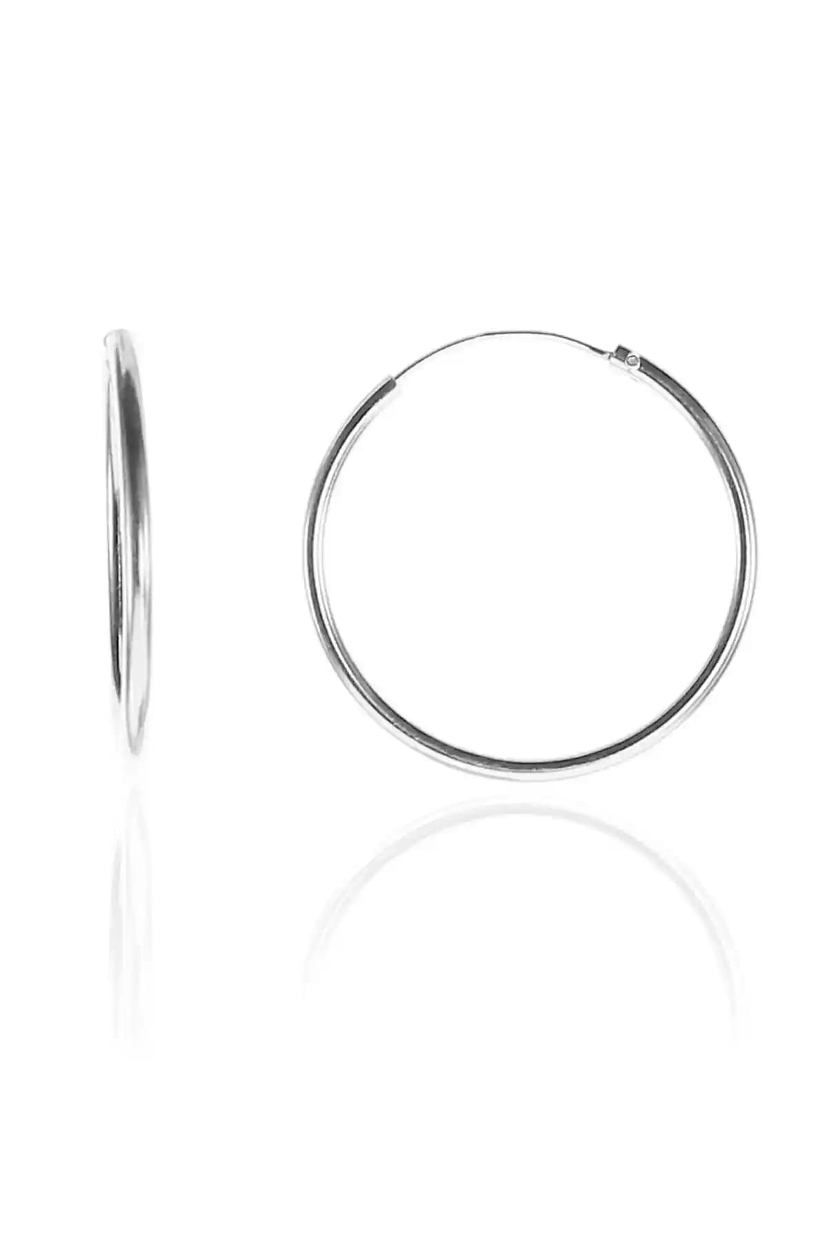 925 Ayar Gümüş Halka Küpe - Zarif ve Dayanıklı Takı Seçeneği