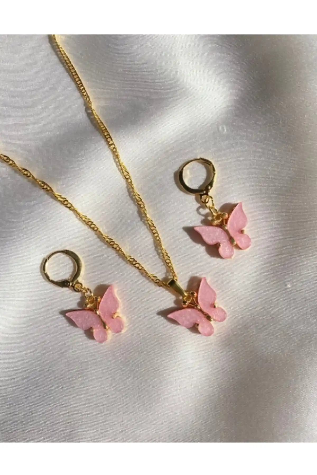 Alexis Carrel Pembe Altın Kaplama Kelebek Takı Seti Kadınlar İçin Zarif ve Şık Aksesuar
