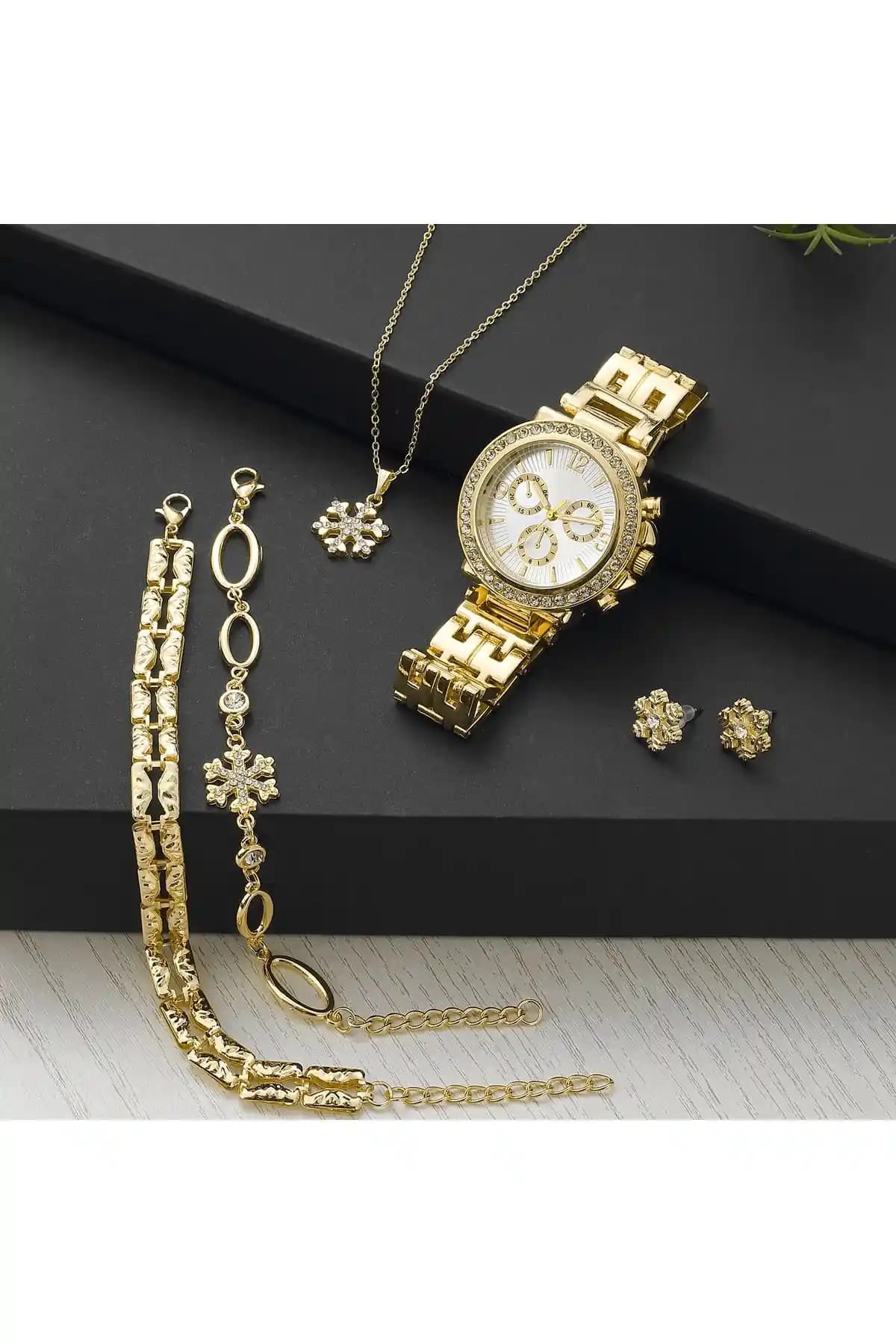 Arzu Butik Kadın Kol Saati: Şıklık ve Dayanıklılığı Bir Arada Sunan Modern Tasarım