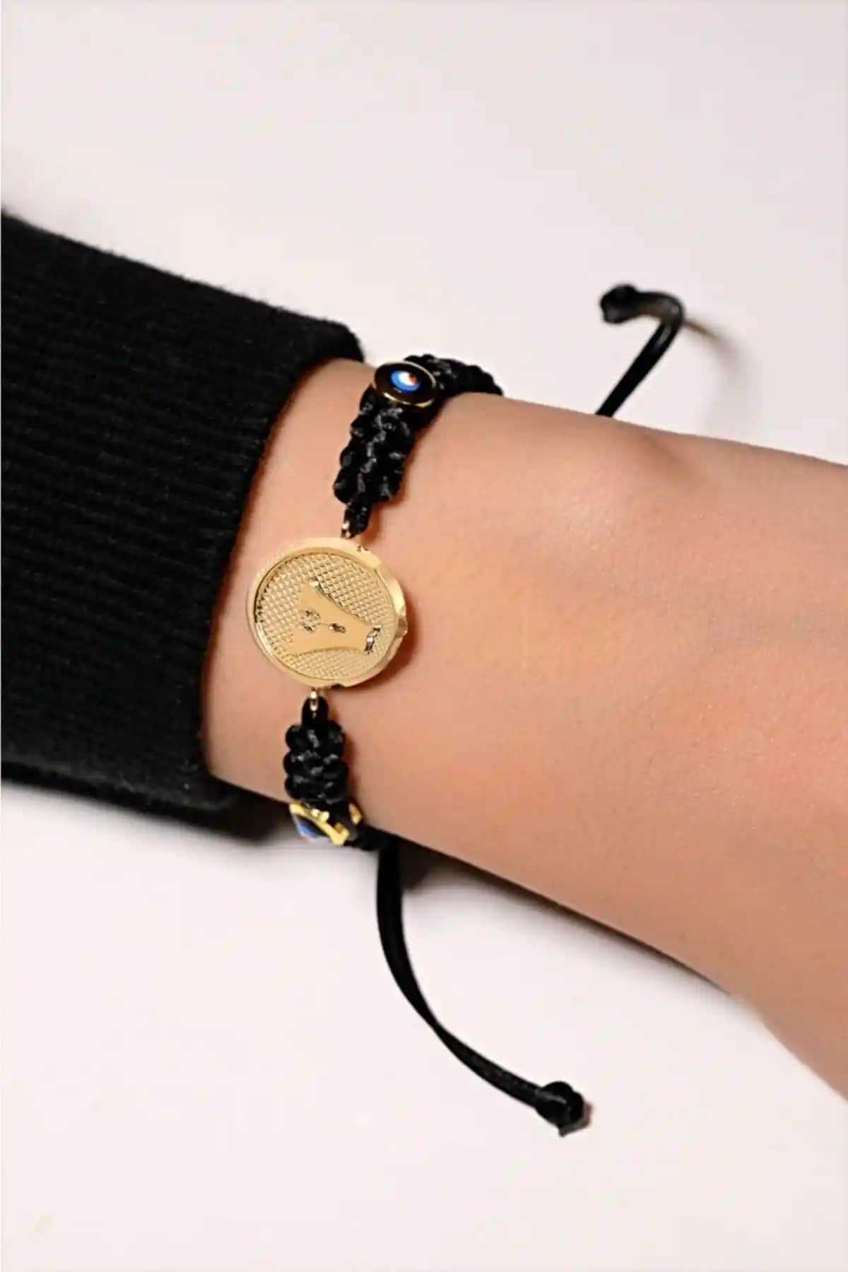 Aytekgold Harf İpli Bileklik 14 Ayar Sarı Altın ile Şıklık ve Anlam Bir Arada