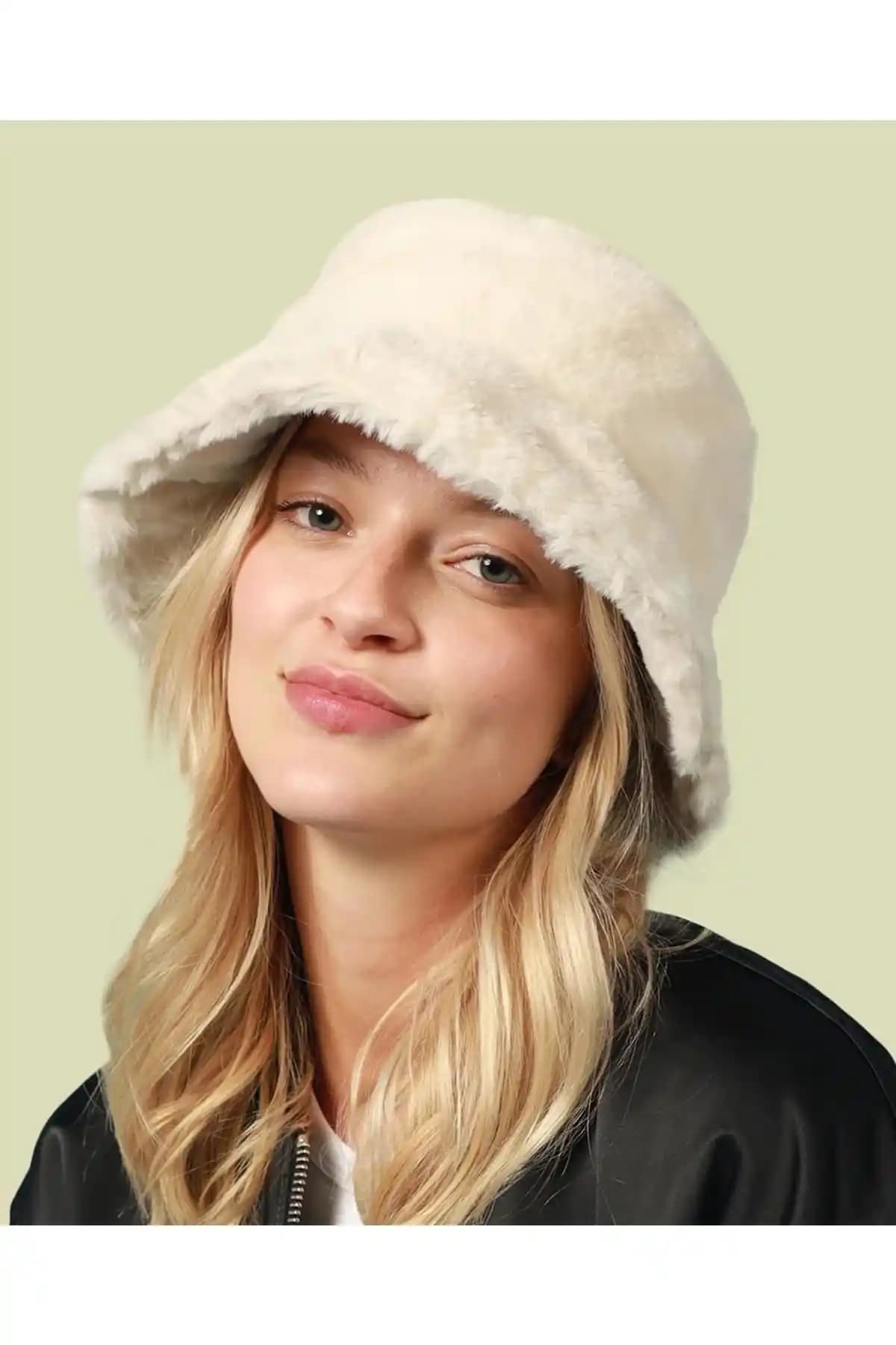 BAHELS Bej Peluş Yuvarlak Dokulu Bucket Şapka Konfor ve Şıklık Bir Arada