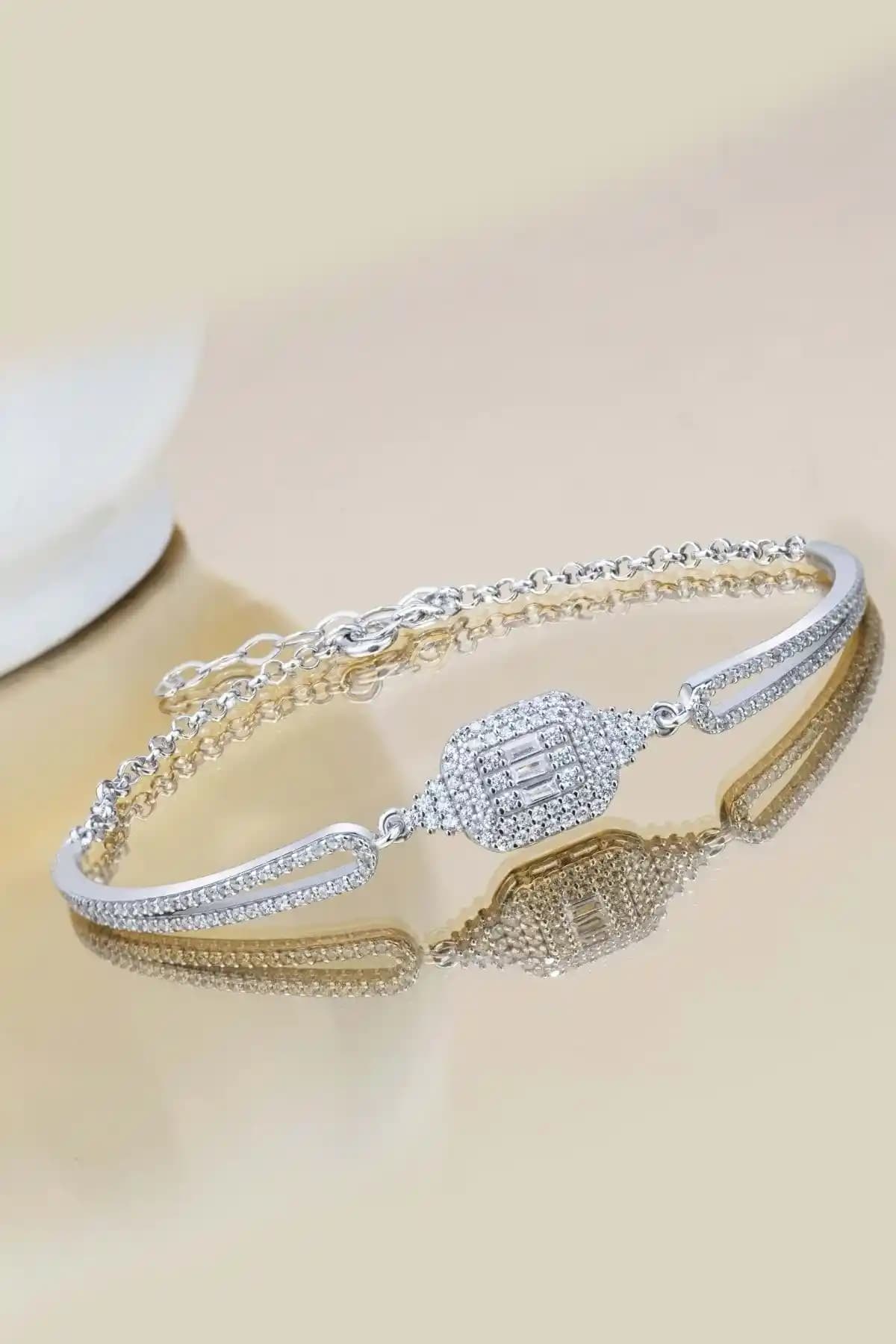 By More ve Else Silver 925 Ayar Gümüş Baget Taşlı Bileklik Karşılaştırması