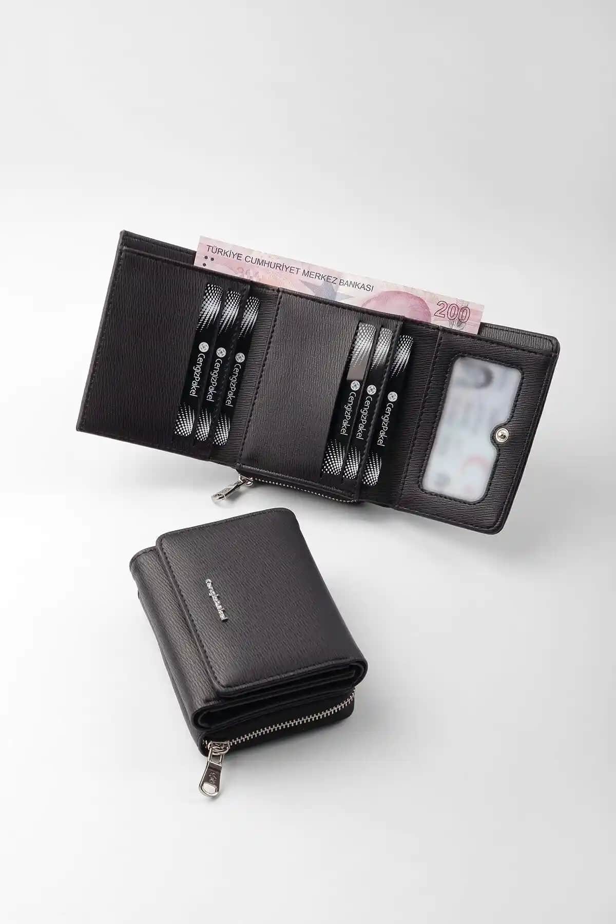 Cengiz Pakel Kadın Siyah Cüzdan: Şıklık ve İşlevselliği Bir Arada Sunan Tasarım