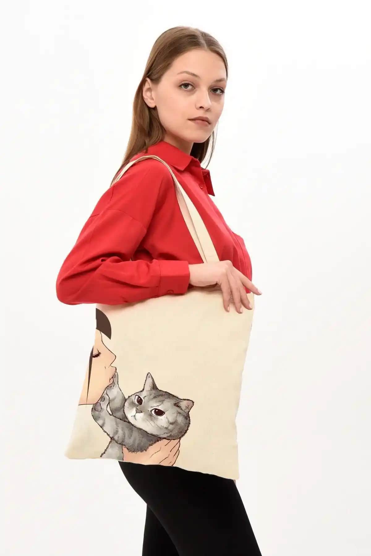 Çınar Bez Çanta: Çevre Bilincine Uygun Şık ve Dayanıklı Günlük Çanta Seçenekleri