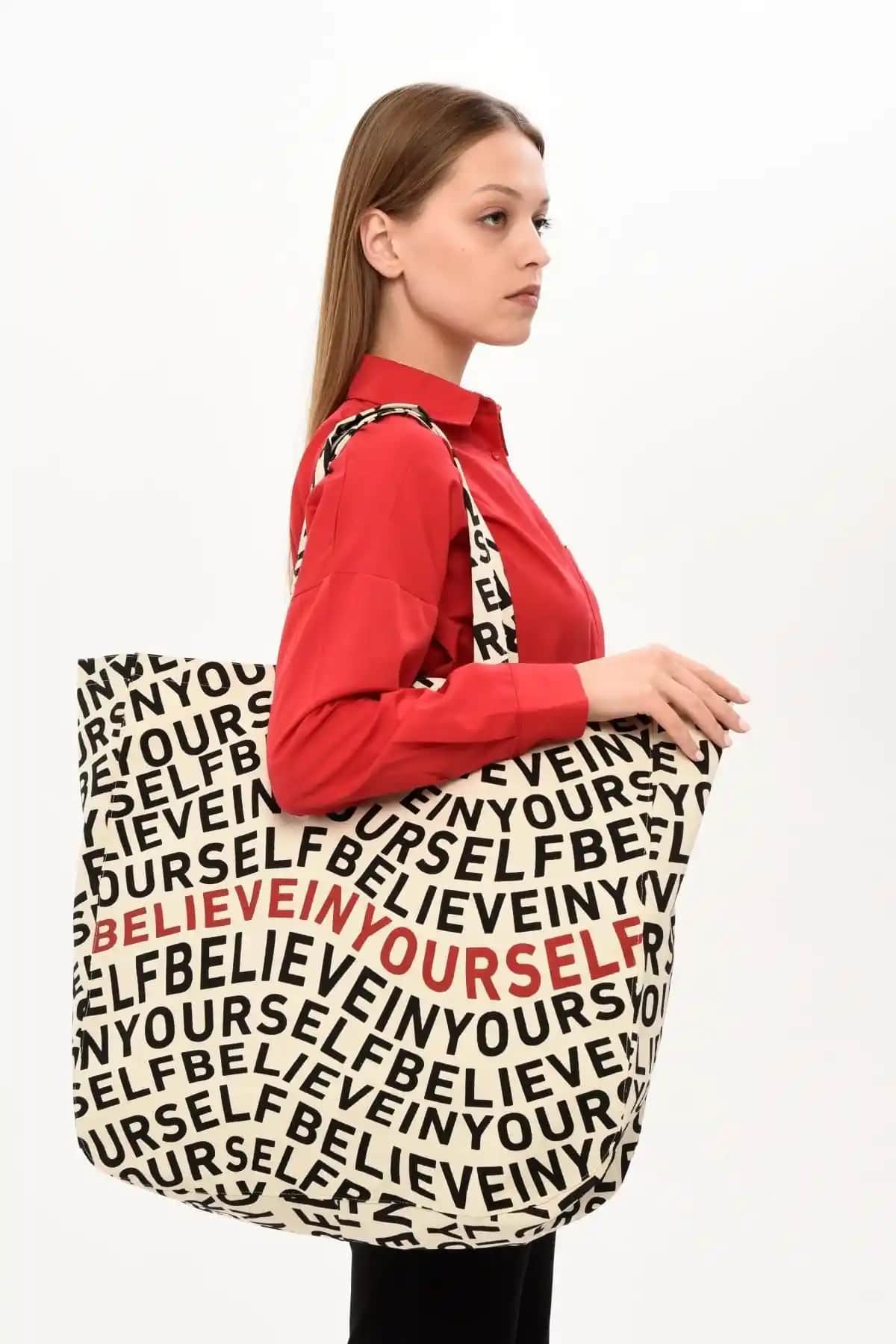 Çınar Bez Çantalar Karşılaştırması: Believe In Yourself ve Kanvas Polenler Modelleri