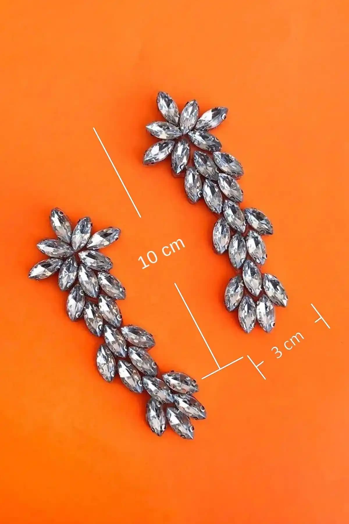 DİGGO Kristal Taşlı Aksesuarlar: Modern ve Çok Yönlü Tasarımlarla Şıklık Yaratın