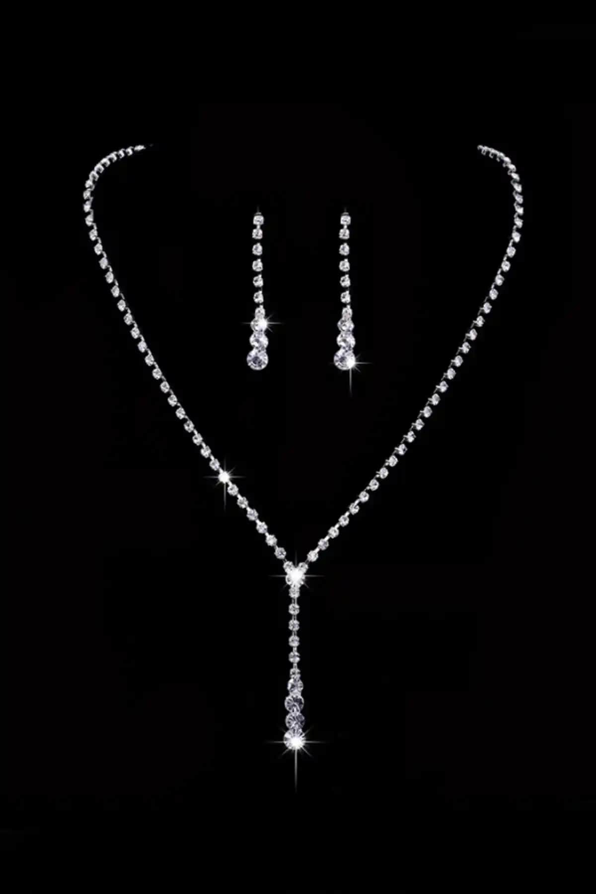 Düğün, nişan ve kına için şık kolye küpe setleri karşılaştırması