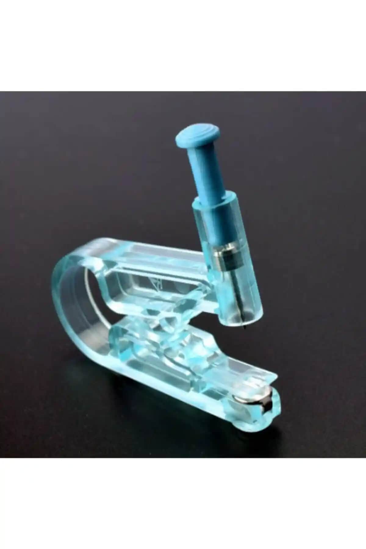 Earpiercing Kulak Delici Küpe Tek Kullanımlık Güvenli ve Estetik Takı Çözümü