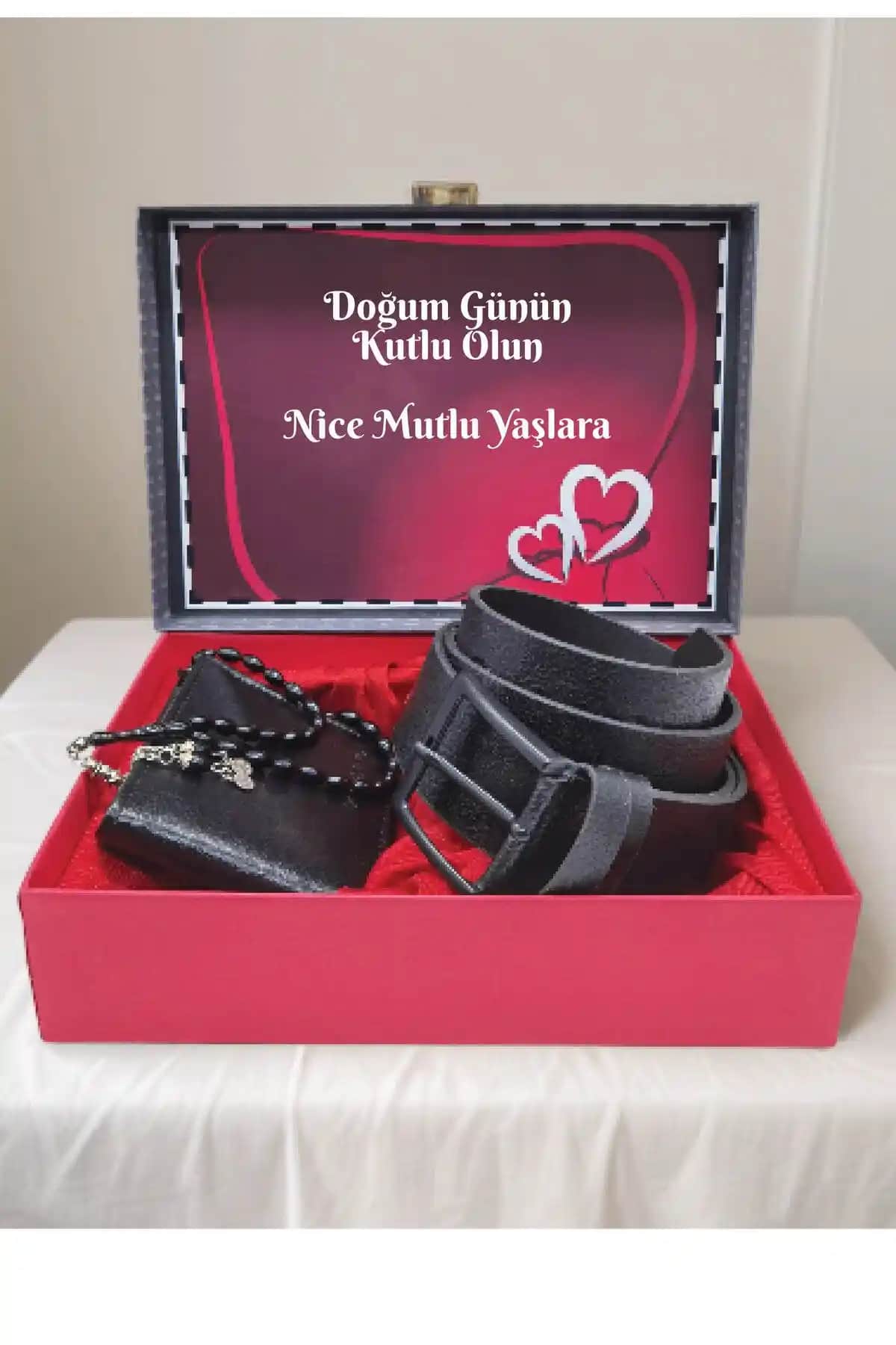 Erkek Doğum Günü İçin Şık ve Fonksiyonel Hediye Setleri Rehberi