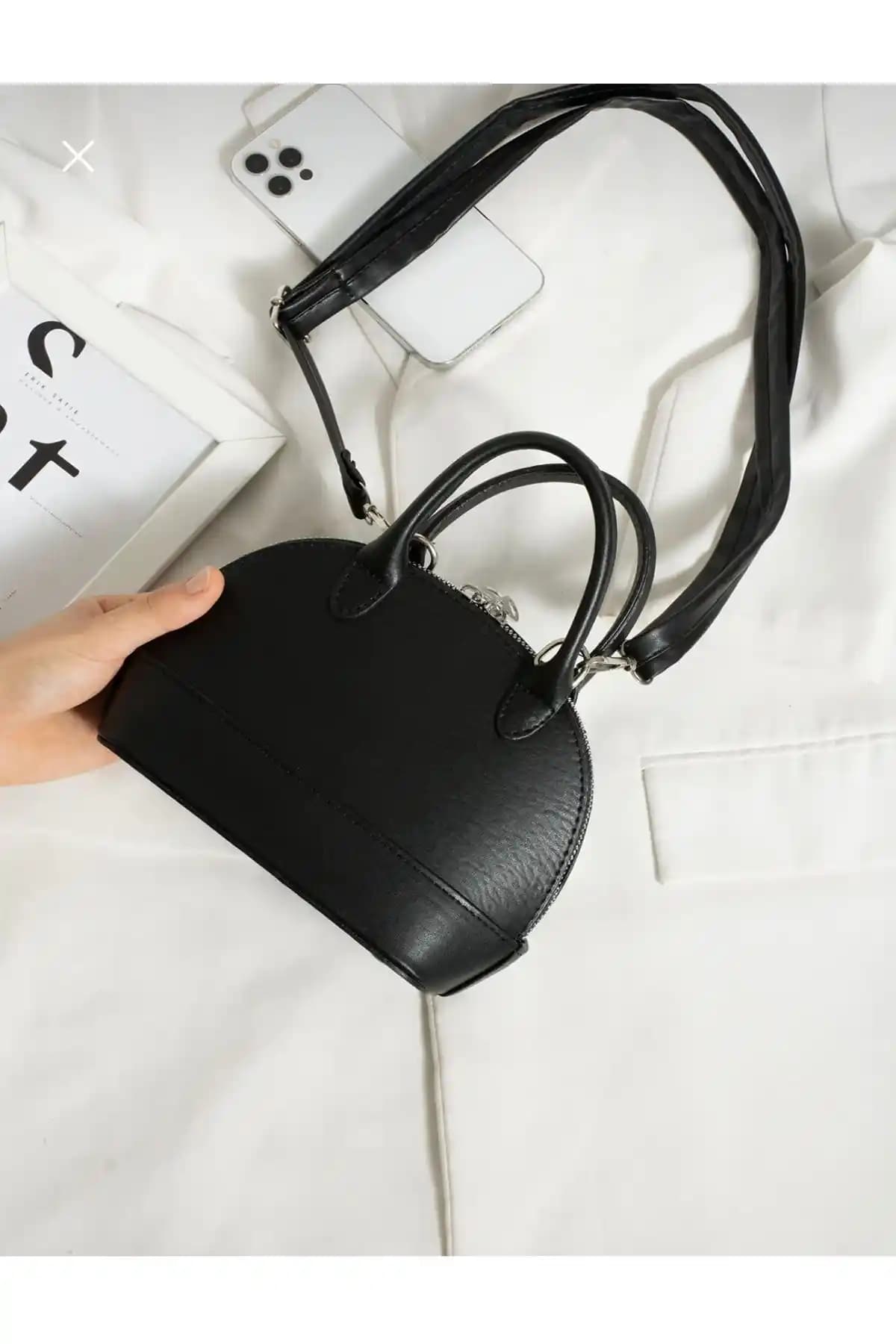 ESTUTE Çanta Karşılaştırması: Mini Şişe Çapraz Askılı ve Kadın Desenli Omuz Çantası