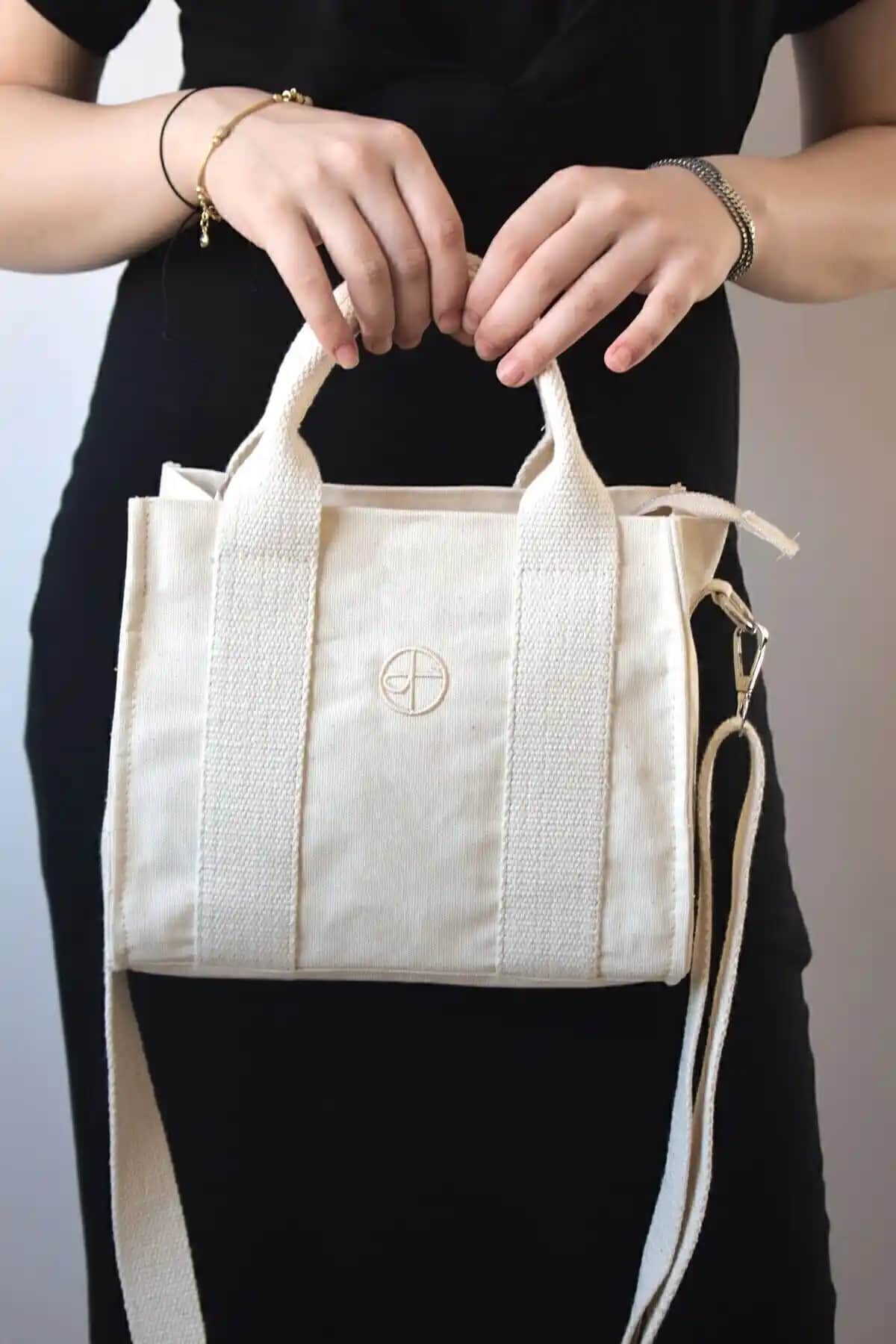 Genel Markalar Kadın Kanvas Çapraz Askılı Tote El ve Omuz Çantası Şık ve Fonksiyonel Tasarım
