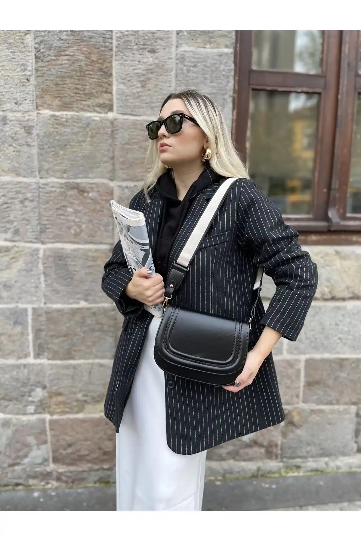 Genel Markalar Kadın Siyah Kalın Çapraz Askılı Çanta Günlük ve Şık Kullanım İçin
