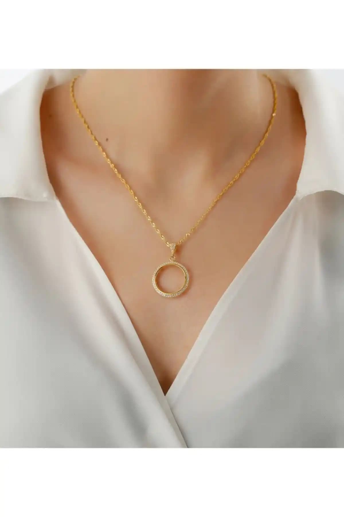 Gümüşistan 925 Ayar Gümüş Çeyrek Altın Kolye: Zarafetin Simgesi