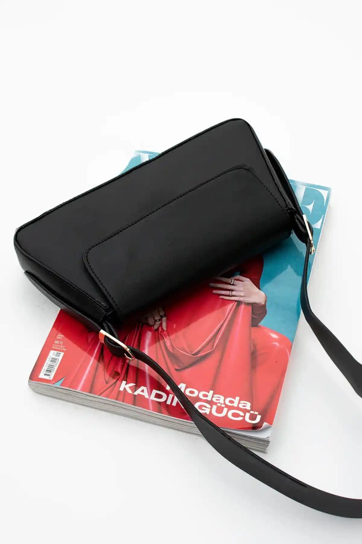 İAMBTŞY Lenabella Omuz Çantası: Şık ve Kullanışlı Günlük Çanta Seçenekleri