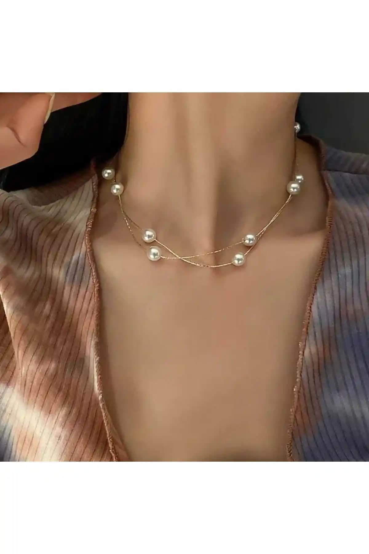 İpar Aksesuar Gold Zincir Krem Incili Modern Kolye Şıklık ve Dayanıklılık Sunar