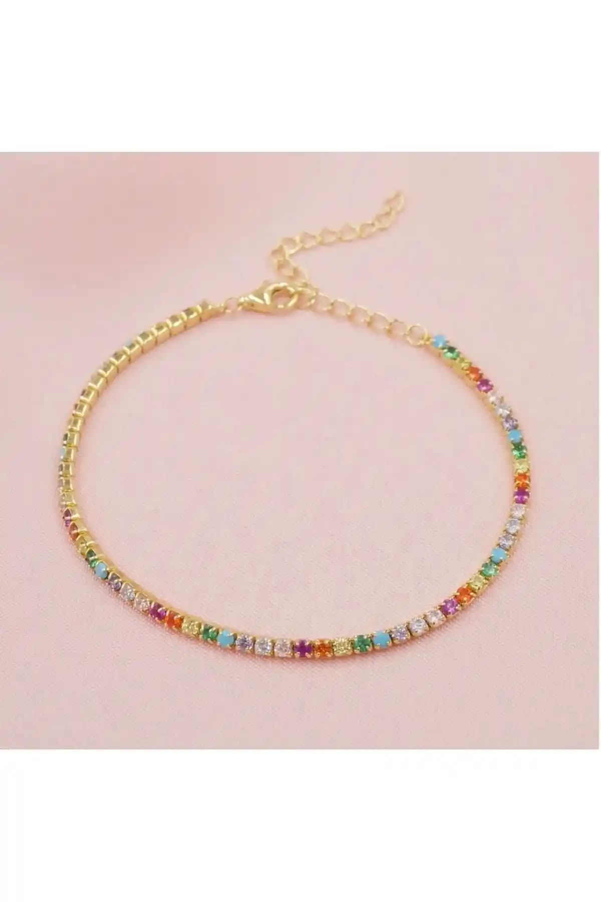 İrva Collection ve PALMMAMA Trend Bileklik Karşılaştırması: Hangi Model Daha Uygun