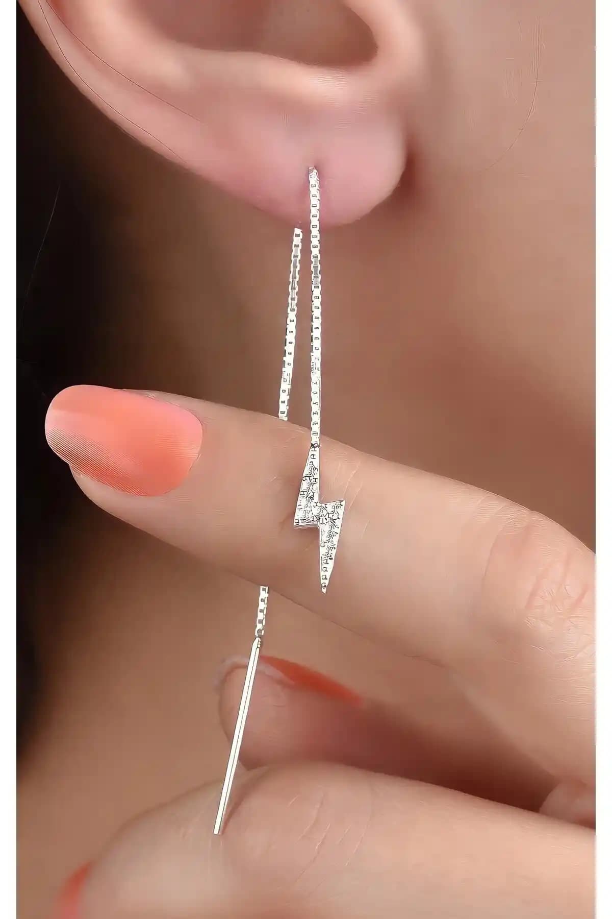 Jelux Silver 925 Ayar Gümüş Zirkon Taşlı Asansör Zincir Tekli Küpe