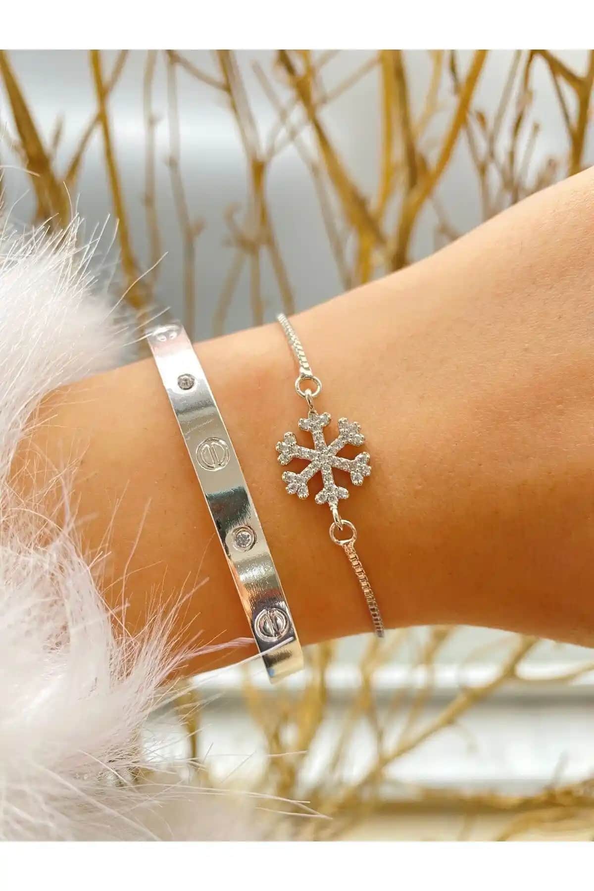 Jenny Daphne Kadın Güçlü Renk 2'li Kombin Bileklik Seti Şık ve Doğal Tasarım