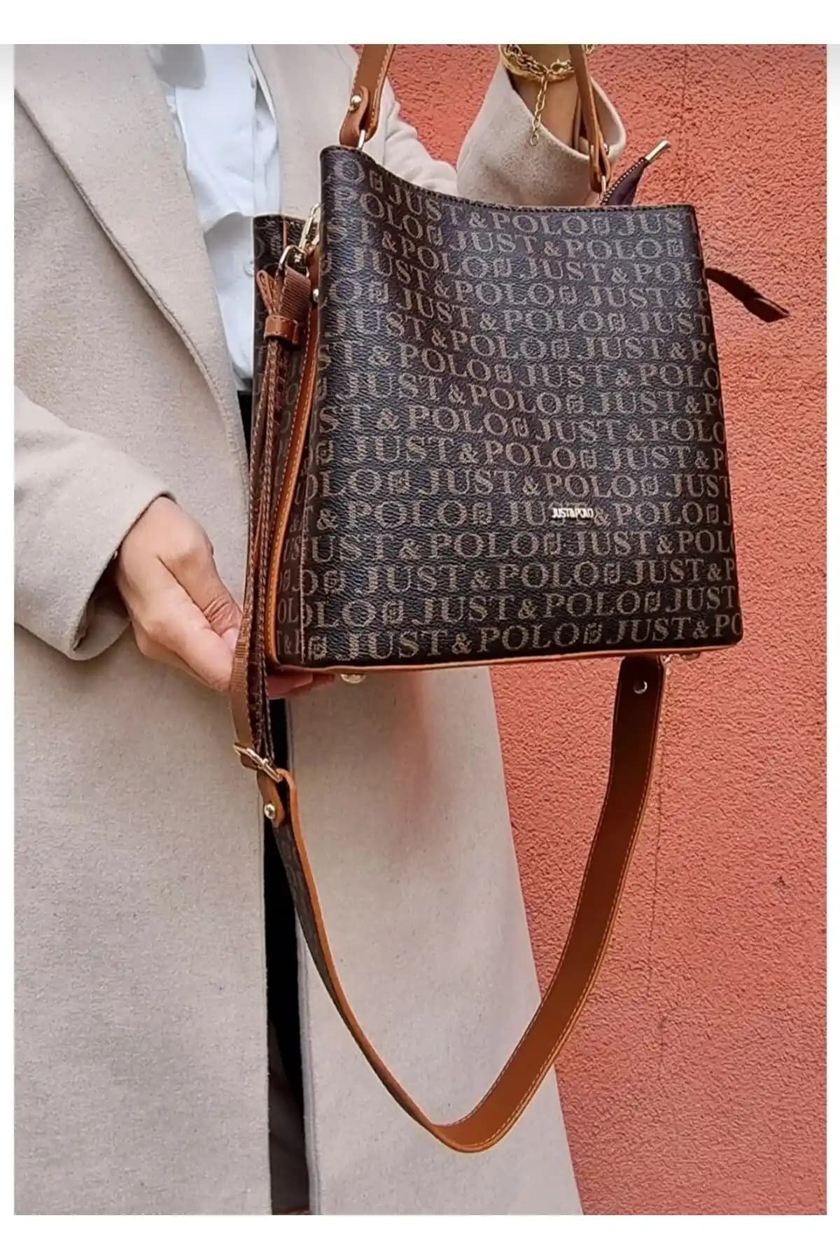 Just Polo Kadın Kahverengi Omuz Çantası Şık ve Dayanıklı Günlük Kullanım İçin Uygun