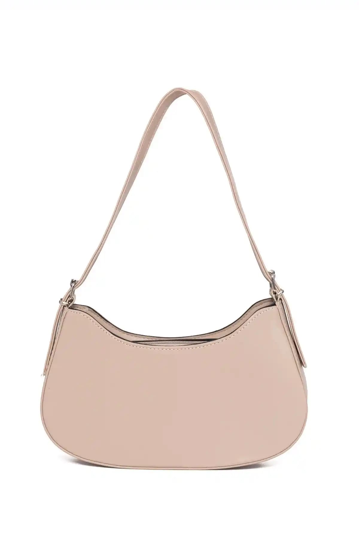 Kadın Çanta Karşılaştırması: Şık ve Pratik Modellerin Detaylı İncelemesi