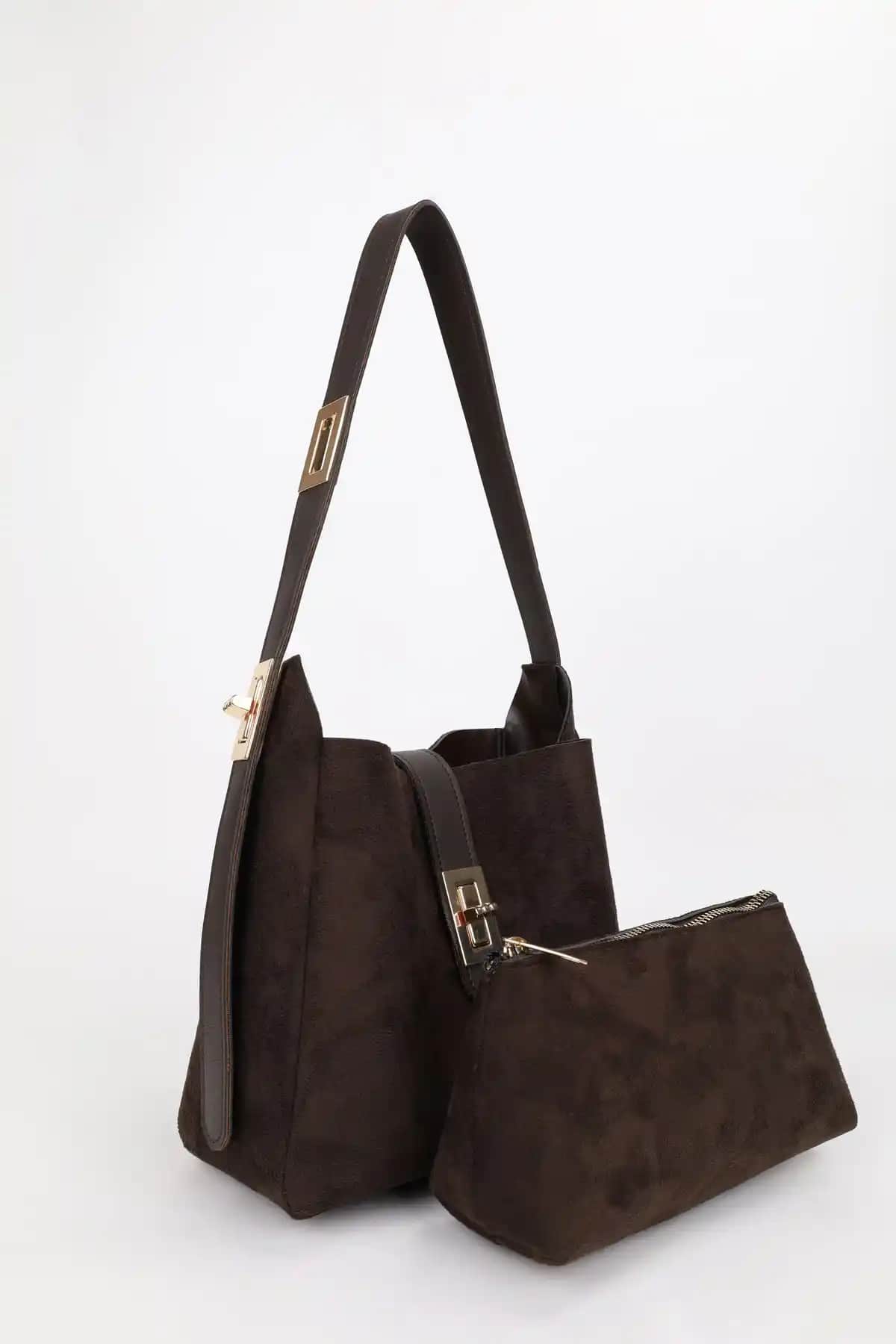 Kadın Süet Çanta Modern Tasarım ve Dayanıklılığıyla Günlük Şıklık İçin Uygun