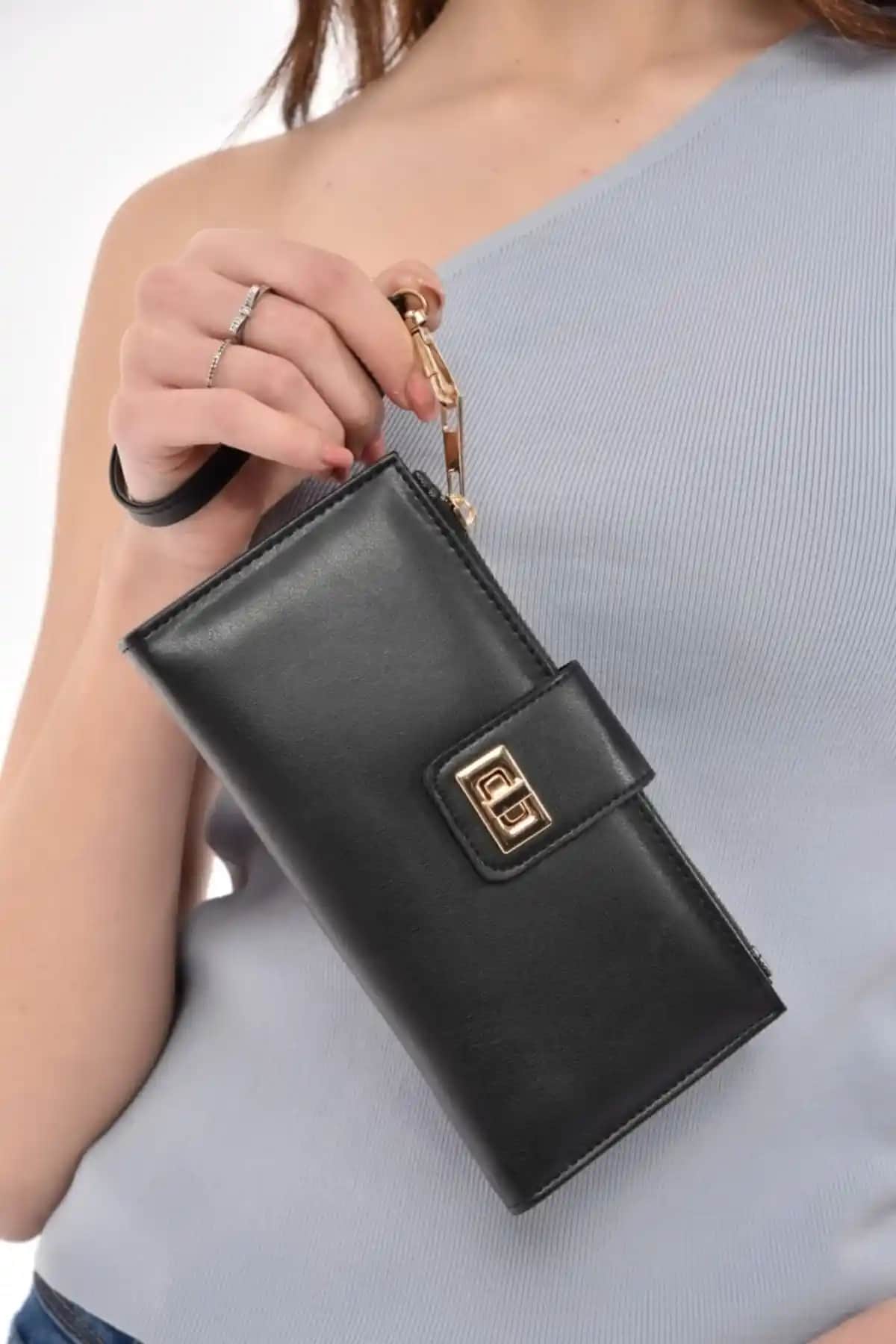 Kadınlar İçin Deri Telefon Nakit Bozuk Bölmeli Kilitli Bilek Askılı Cüzdan Özellikleri ve Kullanım Avantajları