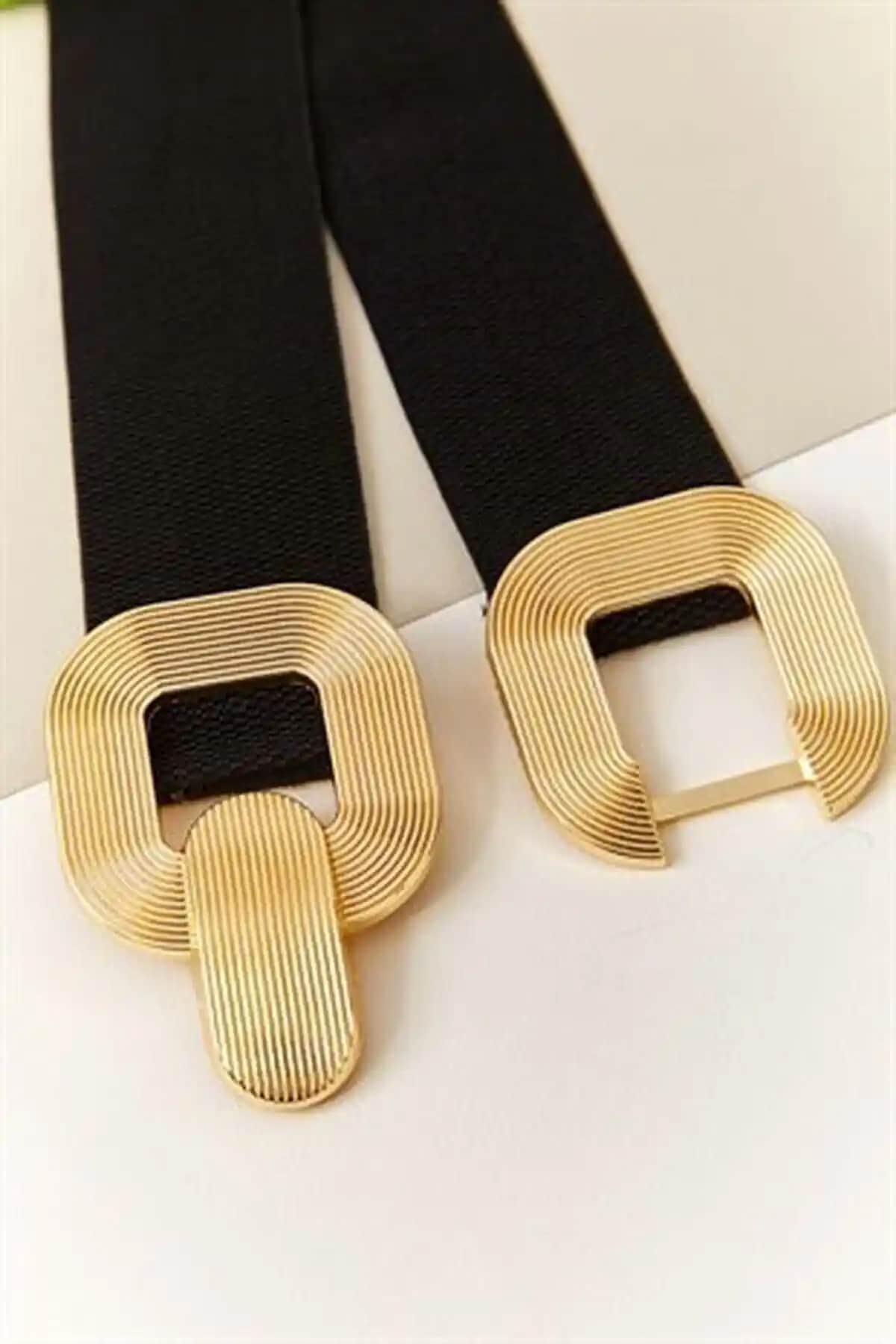 Kadınlar İçin Modern ve Şık Çizgili Lastikli Kemer - Dayanıklı ve Kullanışlı Tasarım