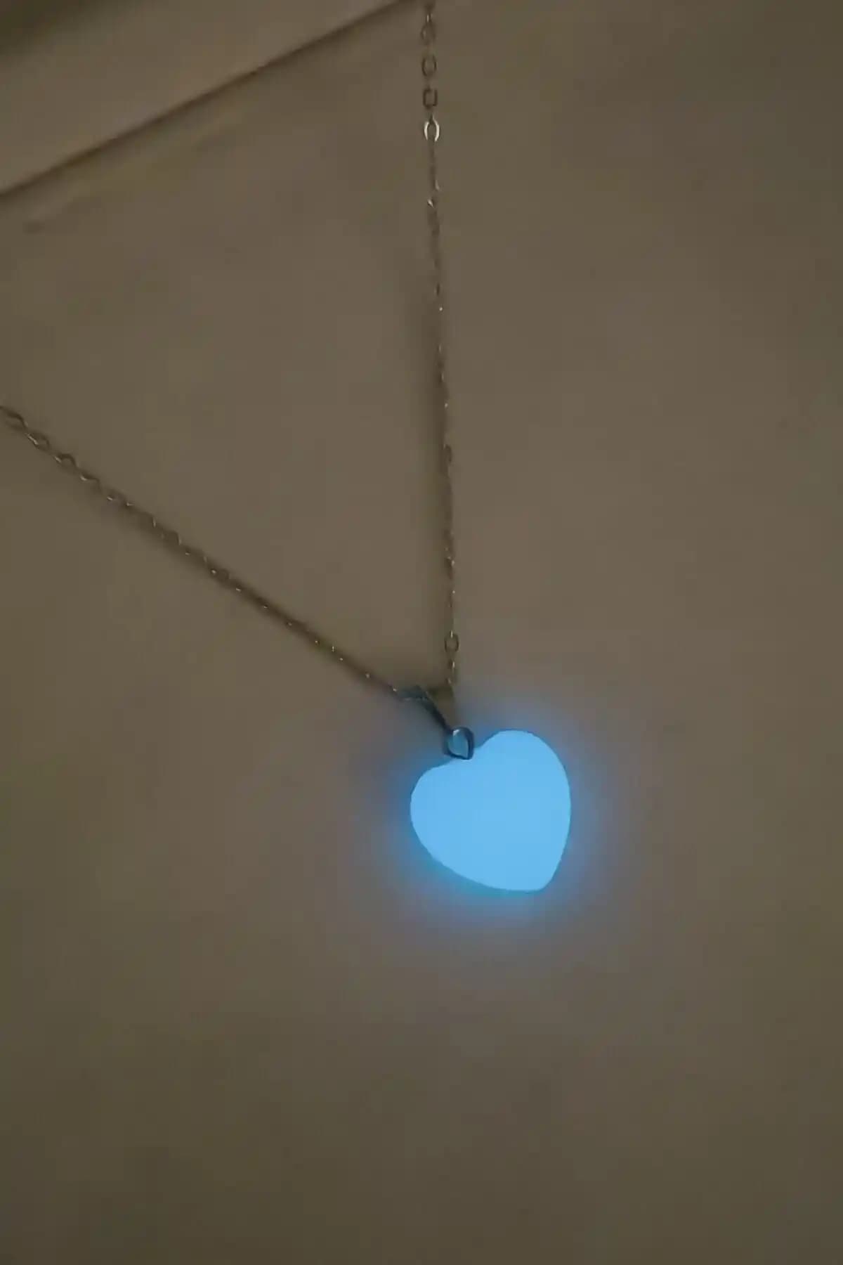 Karanlıkta Parlayan Doğal Taş Kolye Karşılaştırması ve Seçim Rehberi