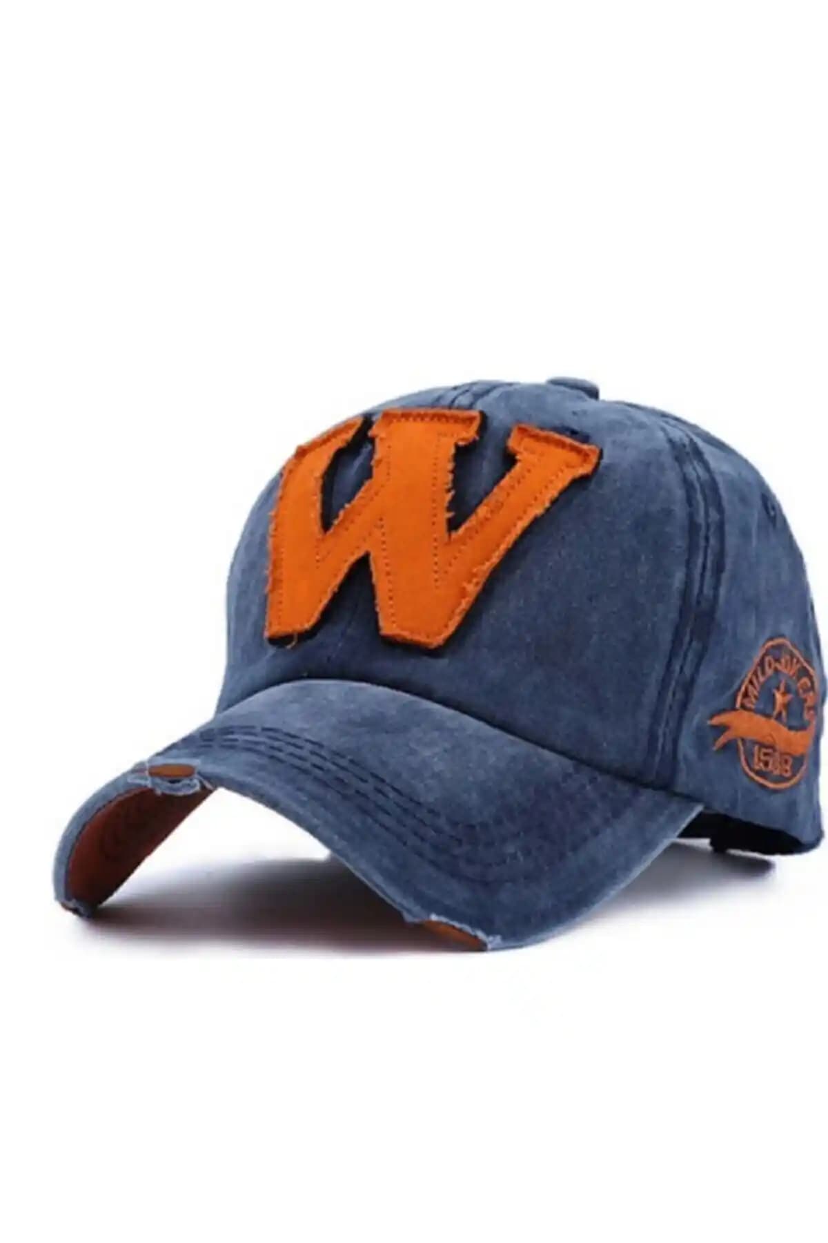 Kazan<dı>ran Outlet Lacivert Eskitme W Şapka: Modern ve Konforlu Aksesuar Seçeneği