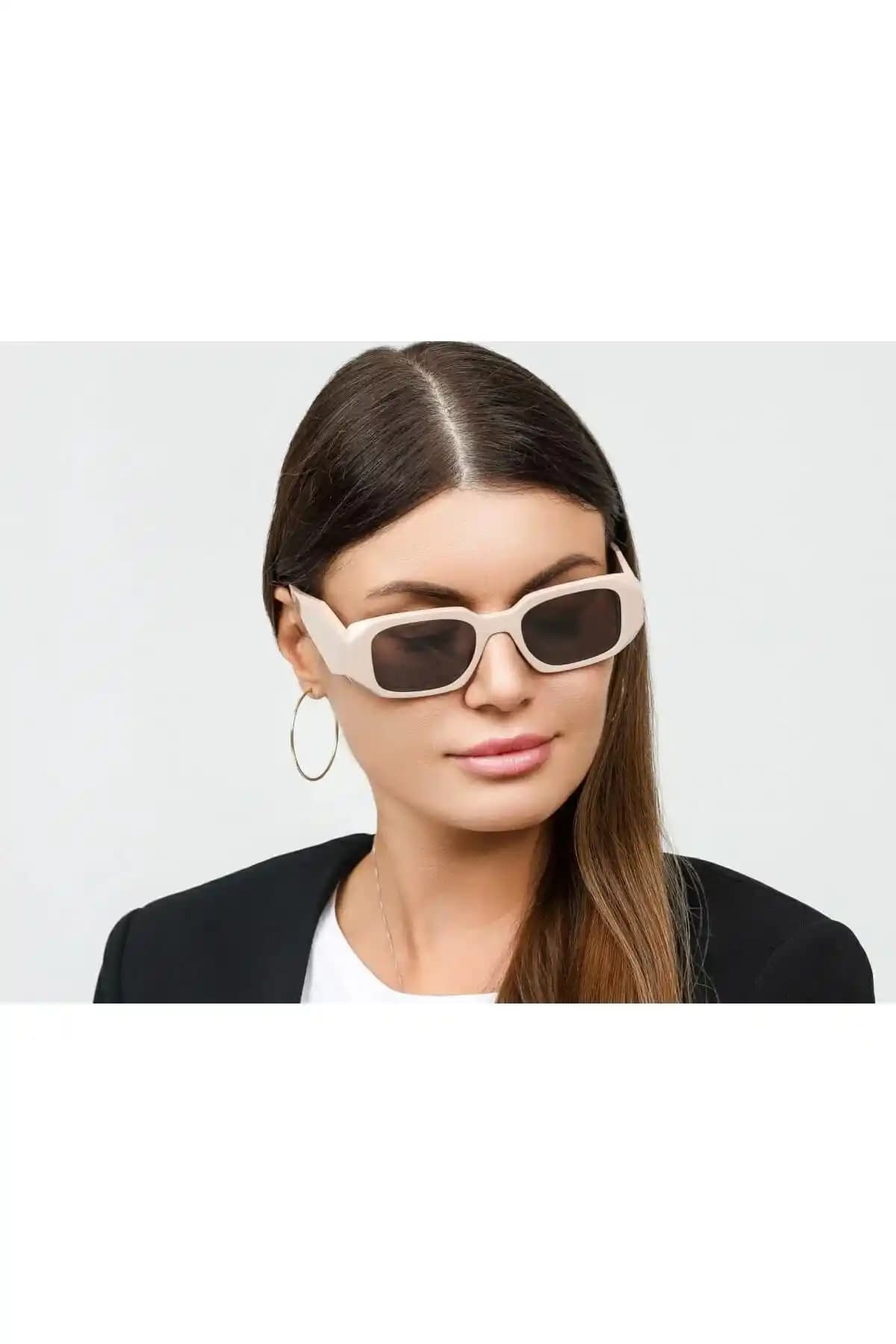 Kinary ve LUPİX Güneş Gözlüğü Karşılaştırması: Tasarım, Malzeme ve Kullanıcı Yorumları