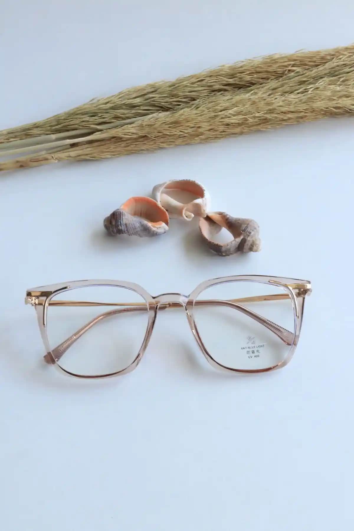 LOOKUP NEW Flora Bal Rengi Pembe Şeffaf Gözlük Mavi Işık Koruma ve Şık Tasarım Özellikleri