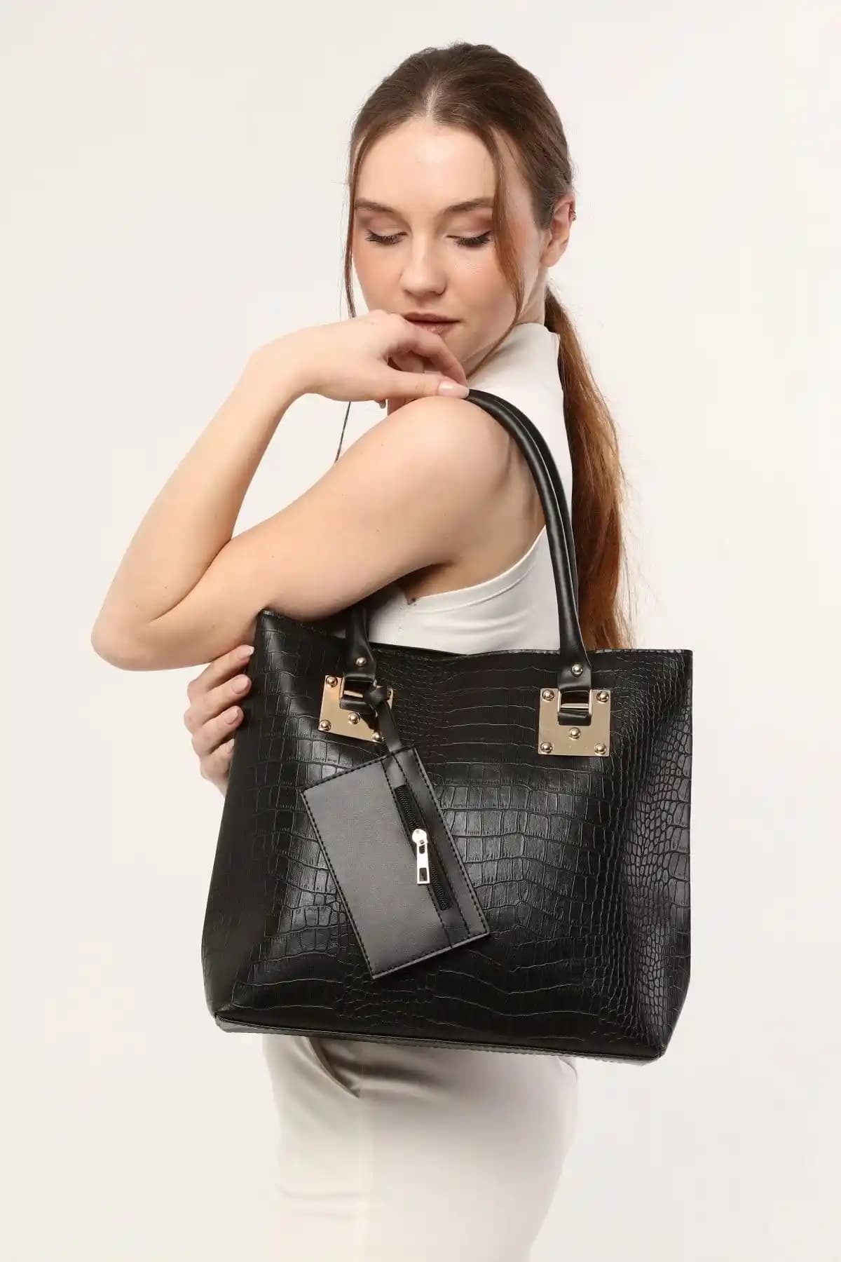 Luvenis ve Rosmod Kadın Çantaları Karşılaştırması: Tasarım ve Fonksiyonellik Analizi