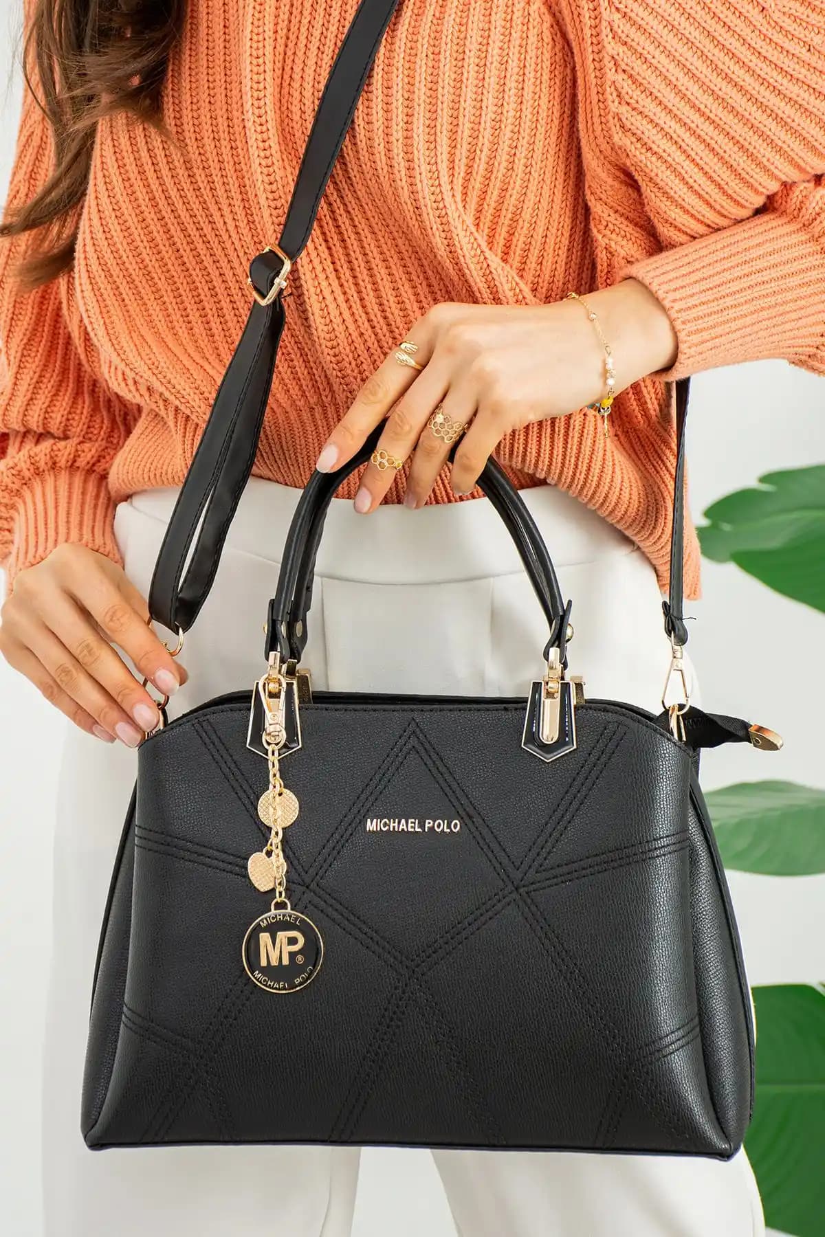 Michael Polo Kadın El ve Omuz Çantası: Şık ve Kullanışlı Tasarım Özellikleri