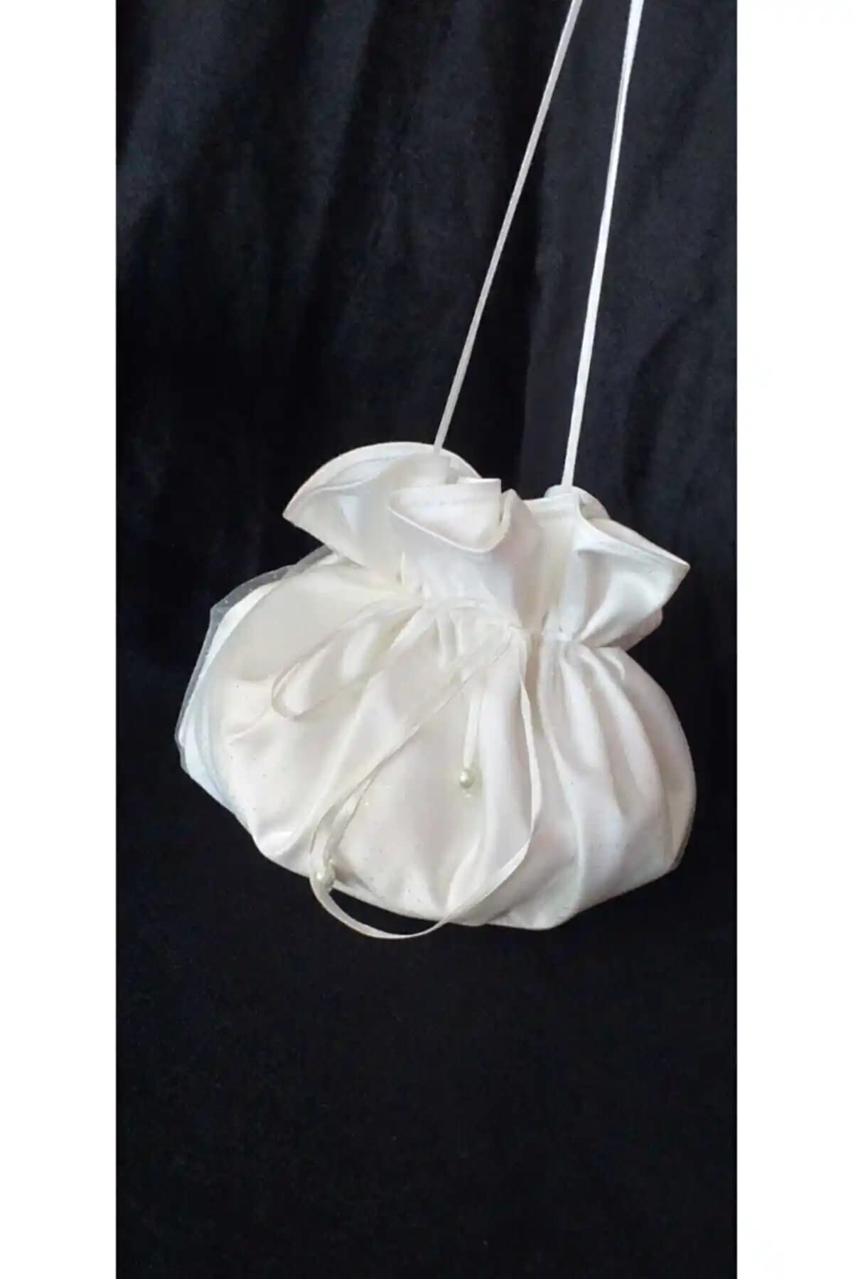 Moda Nur Kids Gelin Takı Kesesi: Şık ve Dayanıklı Aksesuar Saklama Çözümü