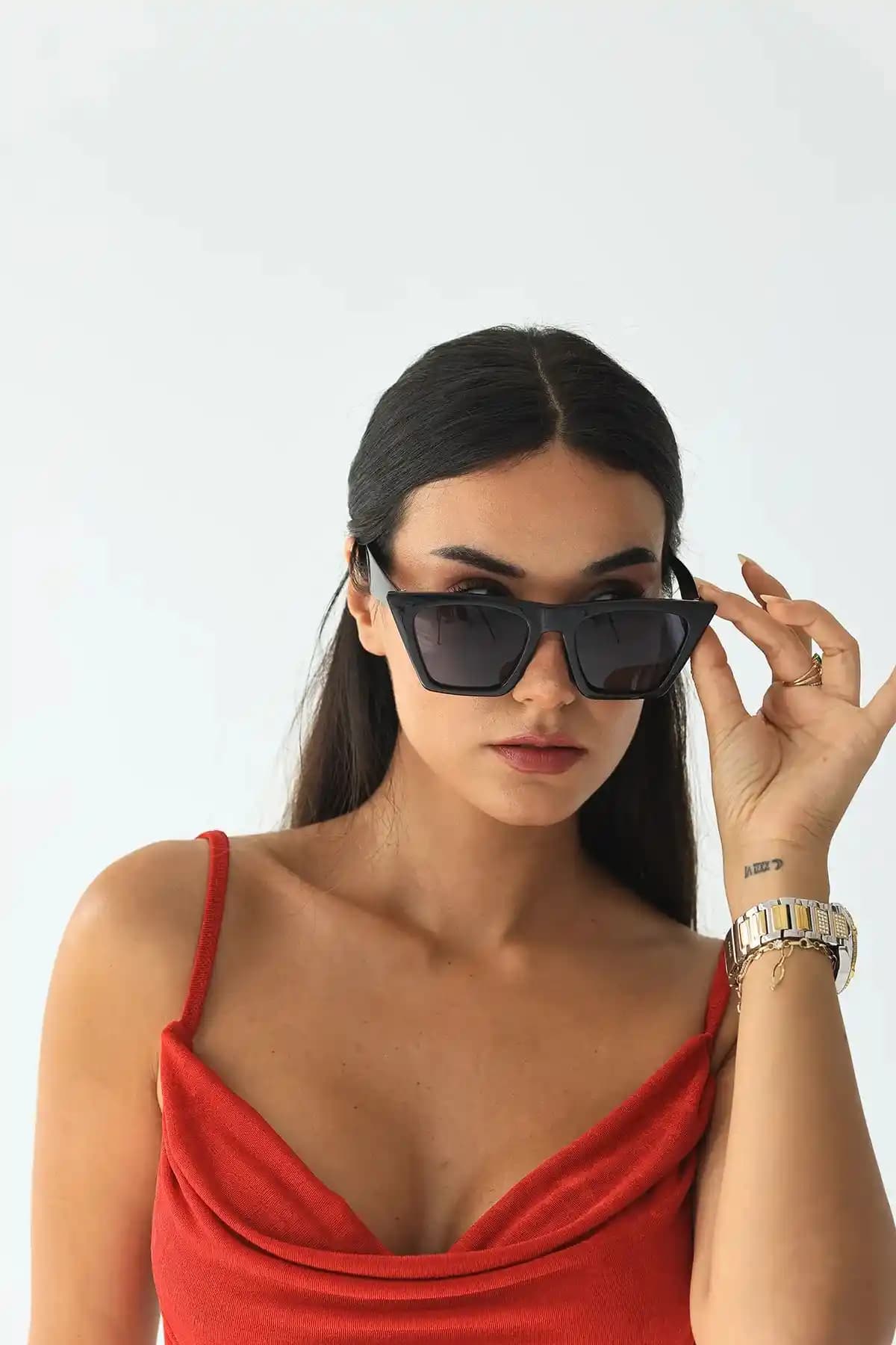 Modalucci Kadın Güneş Gözlüğü Ml 11 Cat Eye Şık ve Hafif Tasarımıyla Günlük Kullanıma Uygun