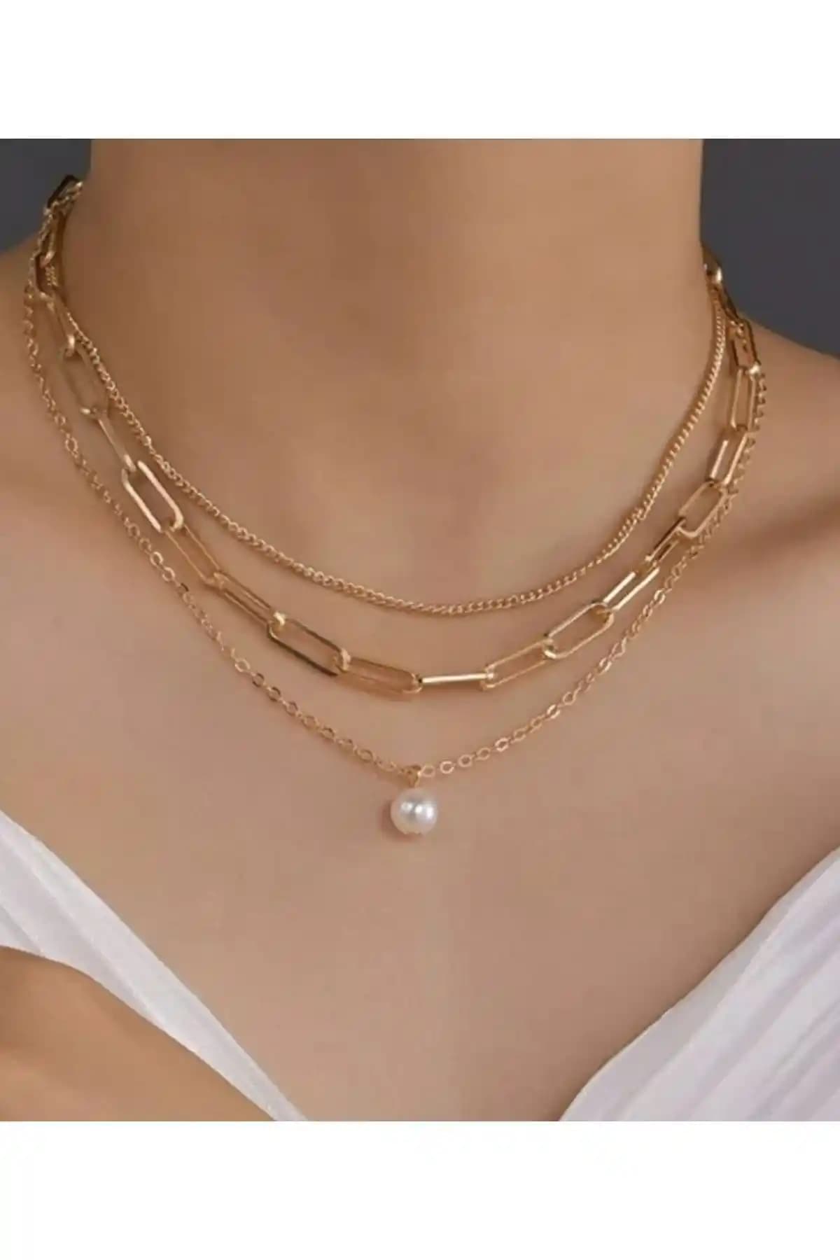 Monalisa Toka Kadın 3'lü Altın Kolye Seti: Zarif ve Modern Tasarımlarla Şıklığınızı Tamamlayın