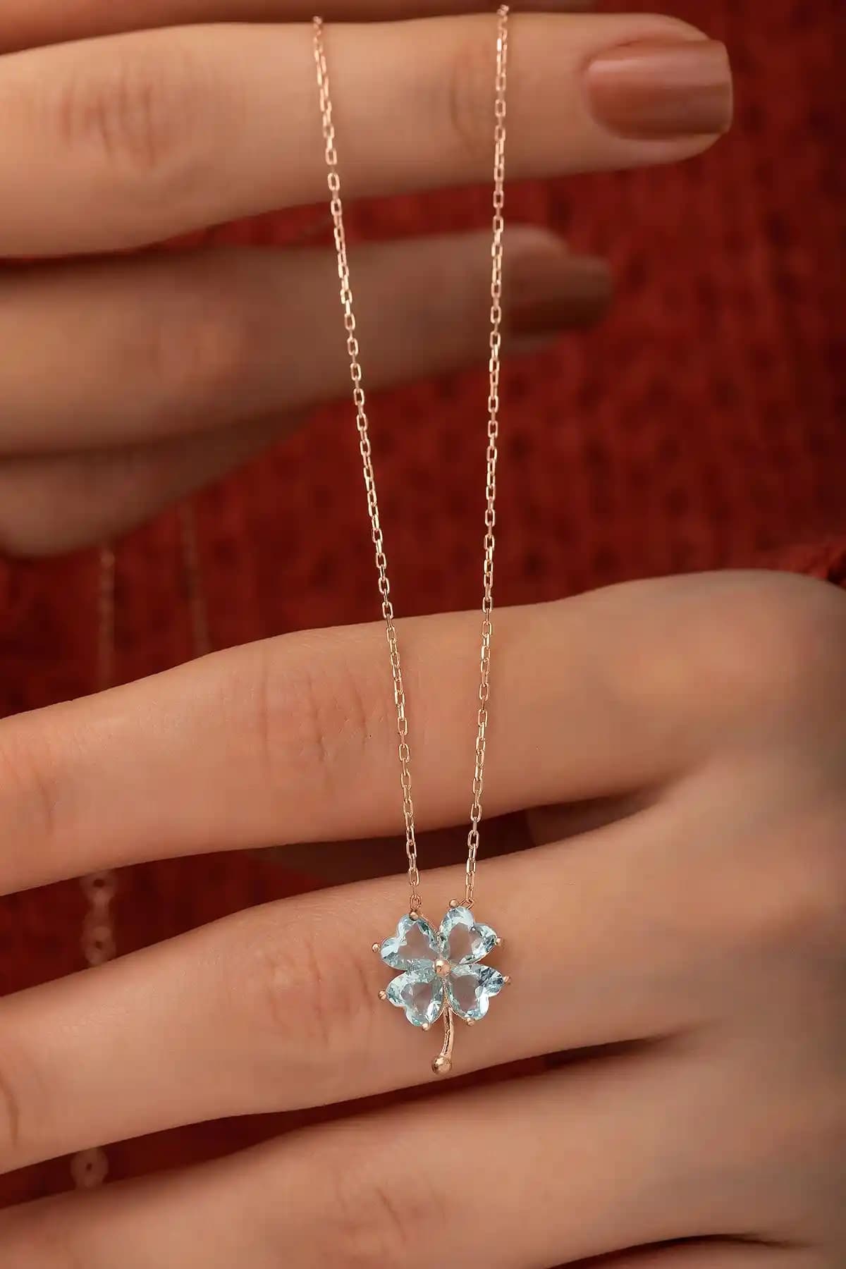 NEREZE 925 Ayar Gümüş Kolye Modellerinin Karşılaştırması ve Seçim Rehberi