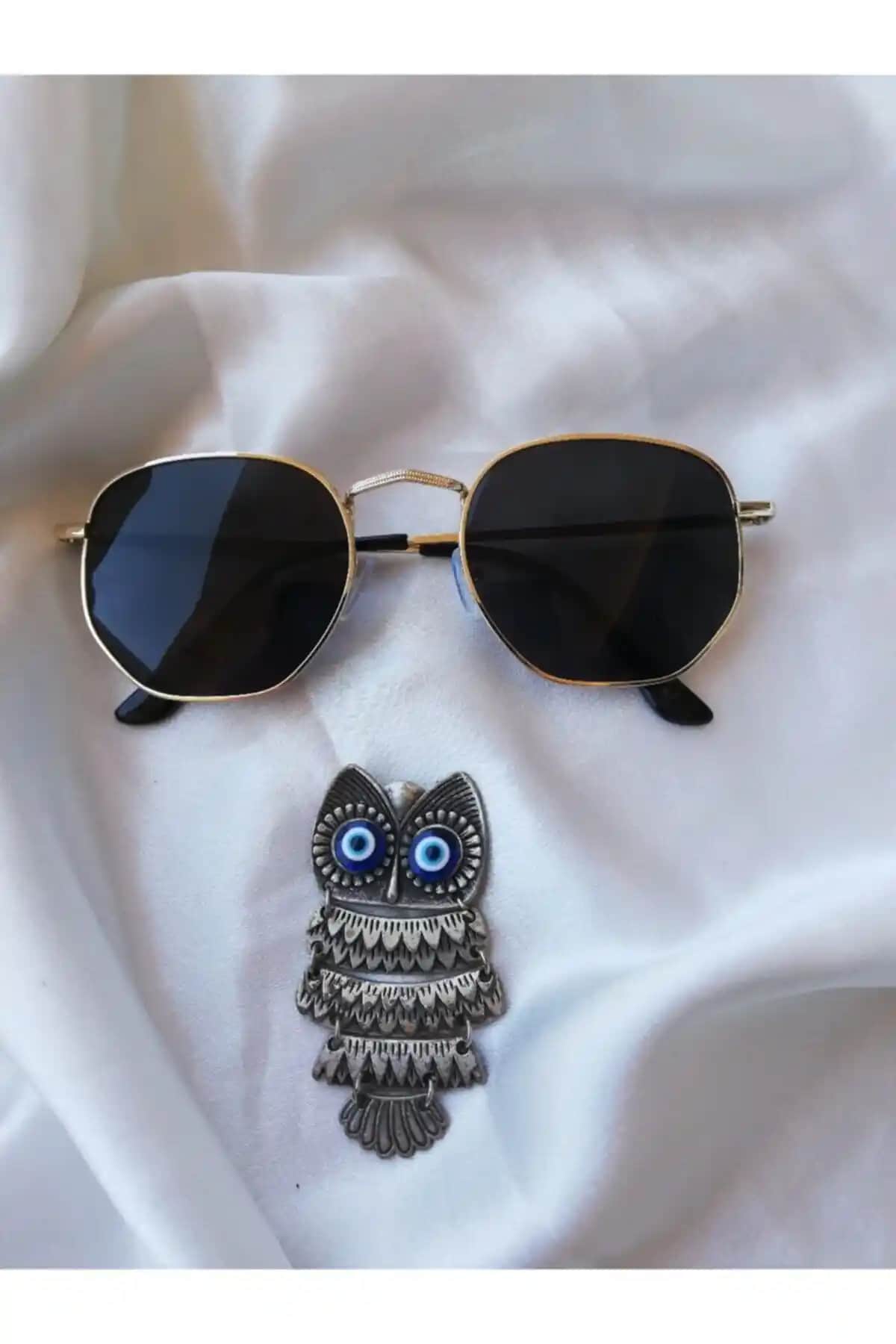 ONNObutik Unisex Güneş Gözlüğü Modern Tasarım ve UV Koruma Özellikleriyle