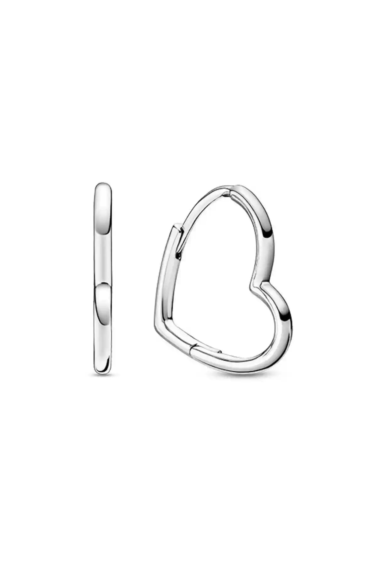 Pandora Asimetrik Kalpler Küpe: Modern ve Şık Tasarım, Yüksek Kalite Takı Seçeneği