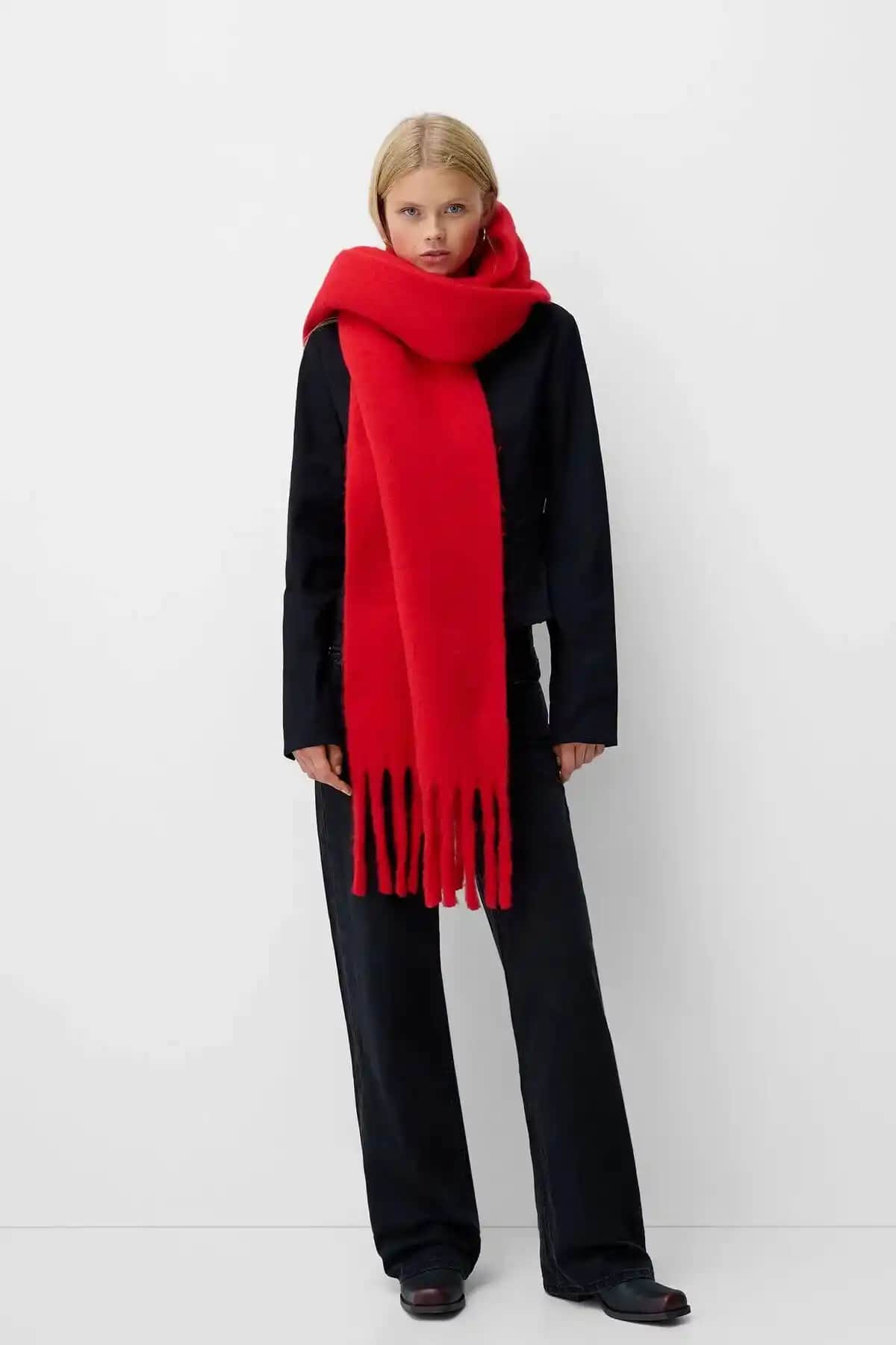 Paragon İthal Puffy Yumuşak Dokulu Kan Atkı Şal: Şıklık ve Konforun Buluşması