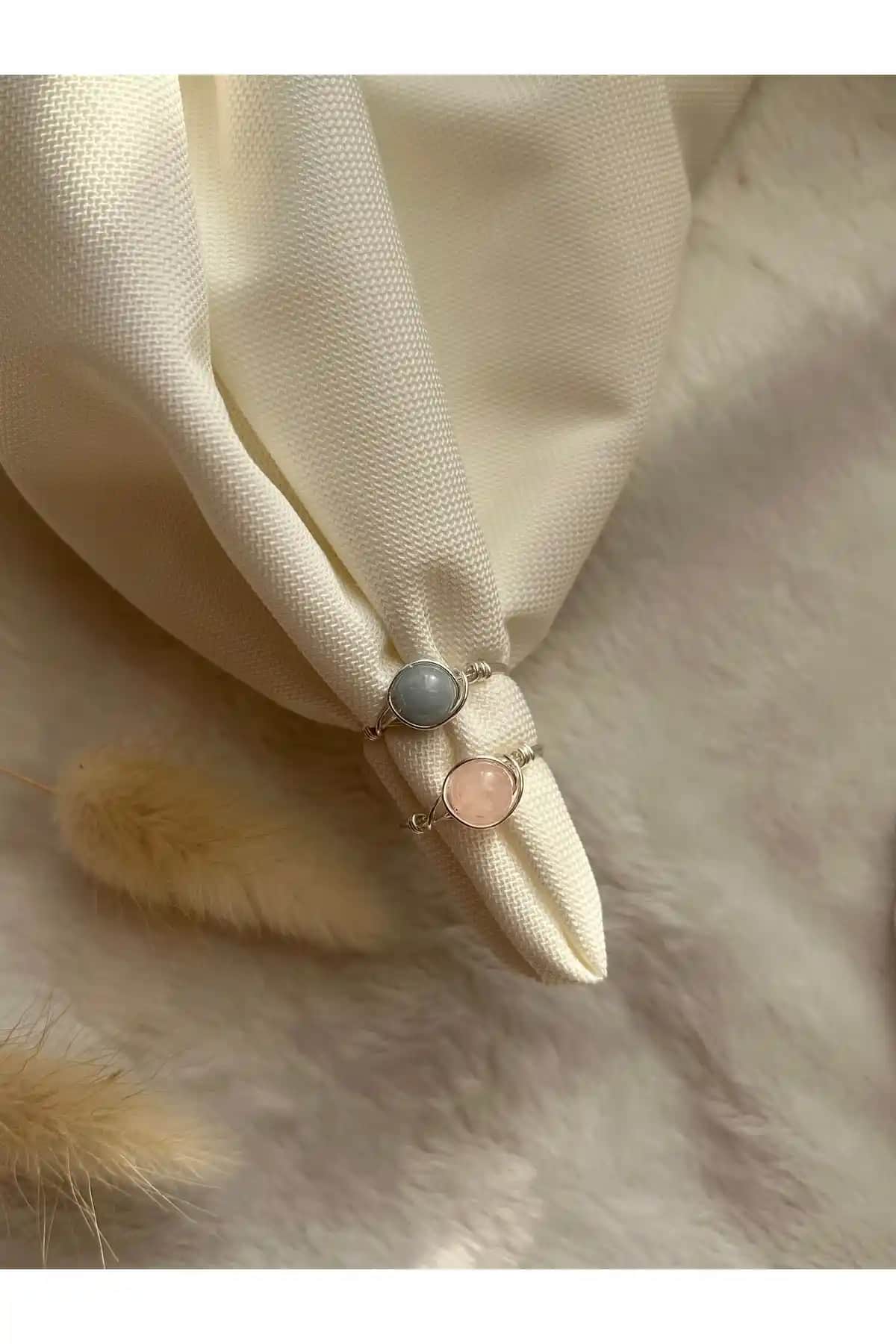 PelvedDesign Akuamarin ve Pembe Kuvars Doğal Taş Ikili Yüzük Seti Modern ve Şık Tasarım