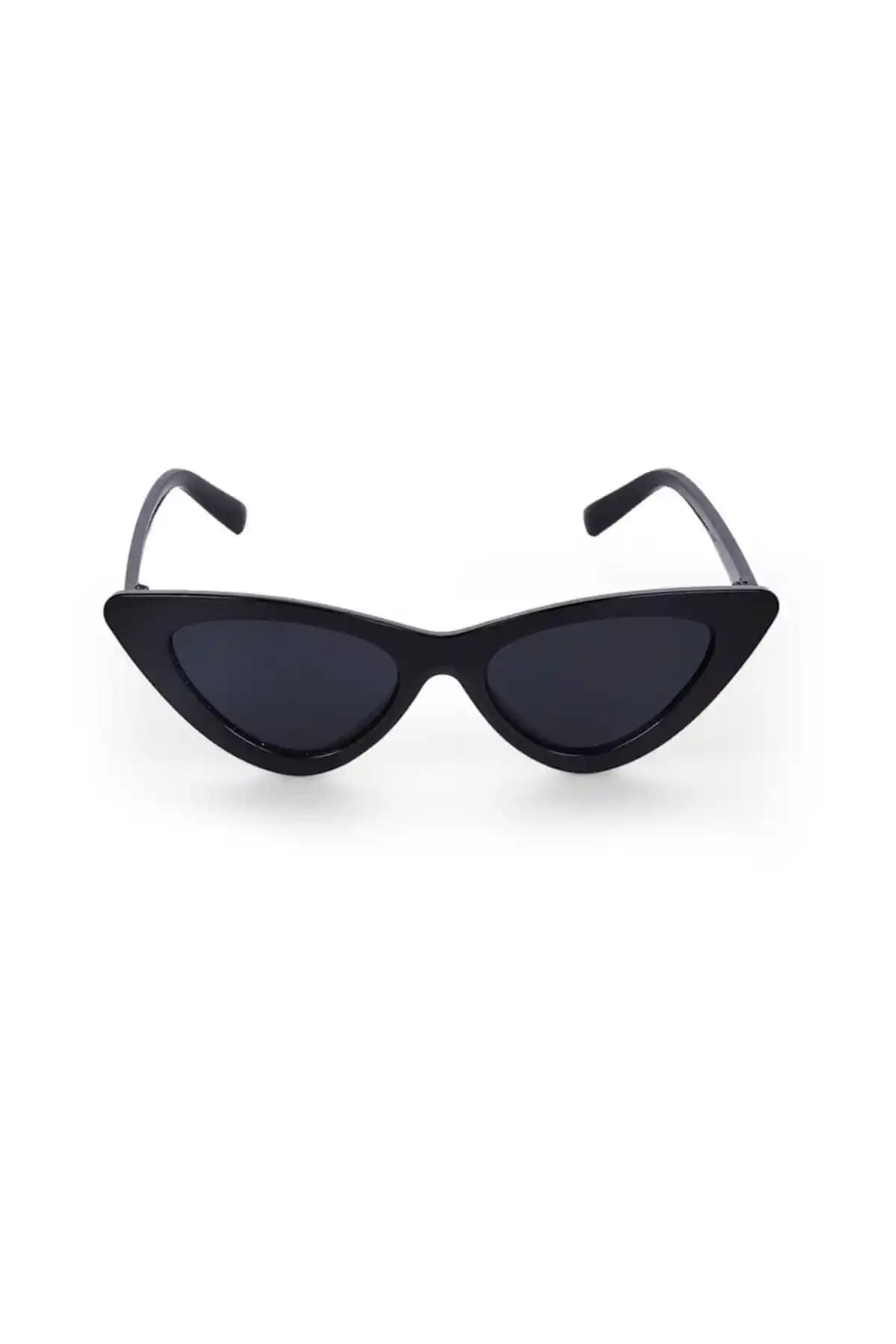 Polo Weekend Kadın Güneş Gözlüğü: Şıklık ve Koruma Sunan Modern Tasarım