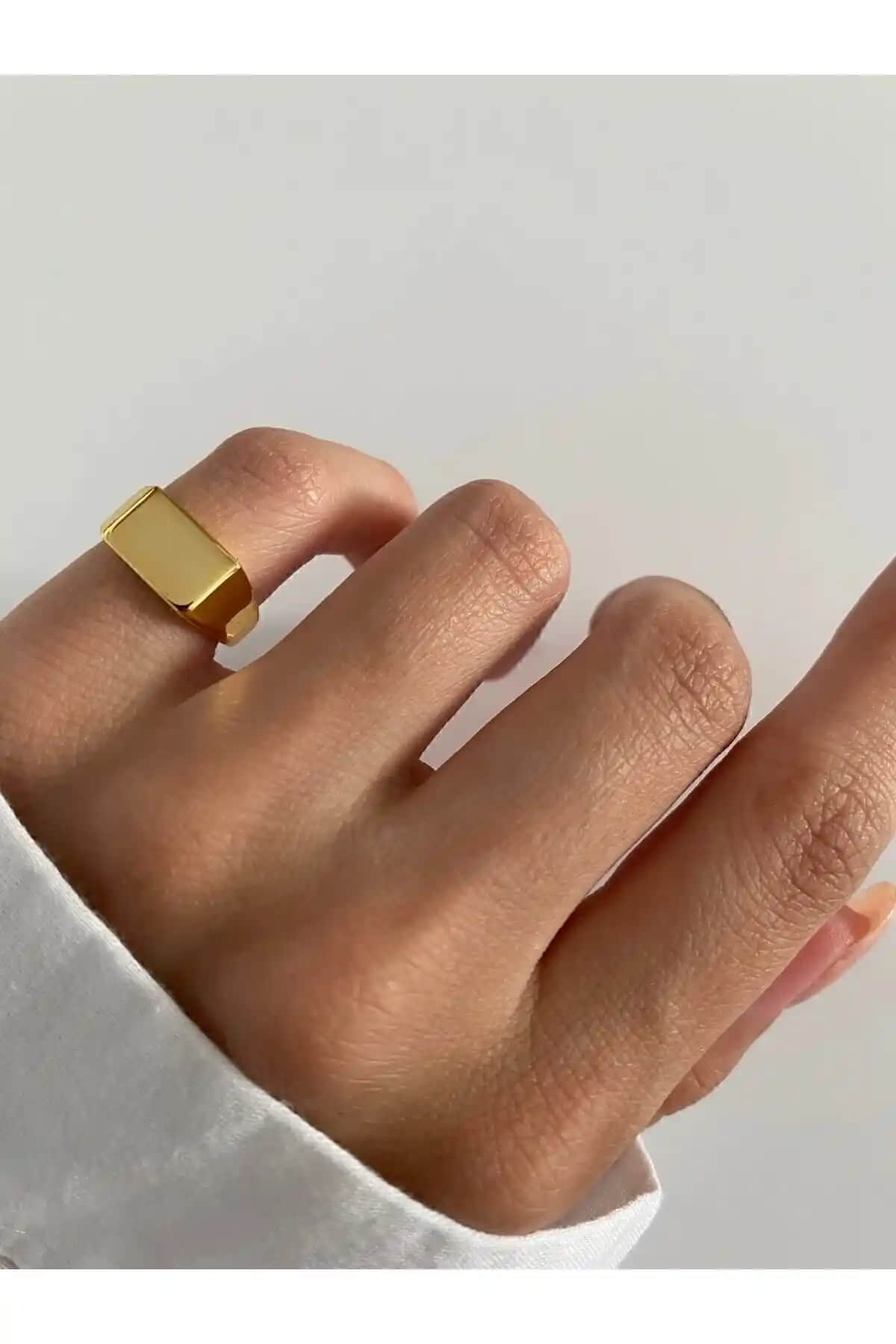 Ringbox Serçe Parmak Yüzükleri Karşılaştırması: Dörtgen ve Kare Tasarımların Detayları